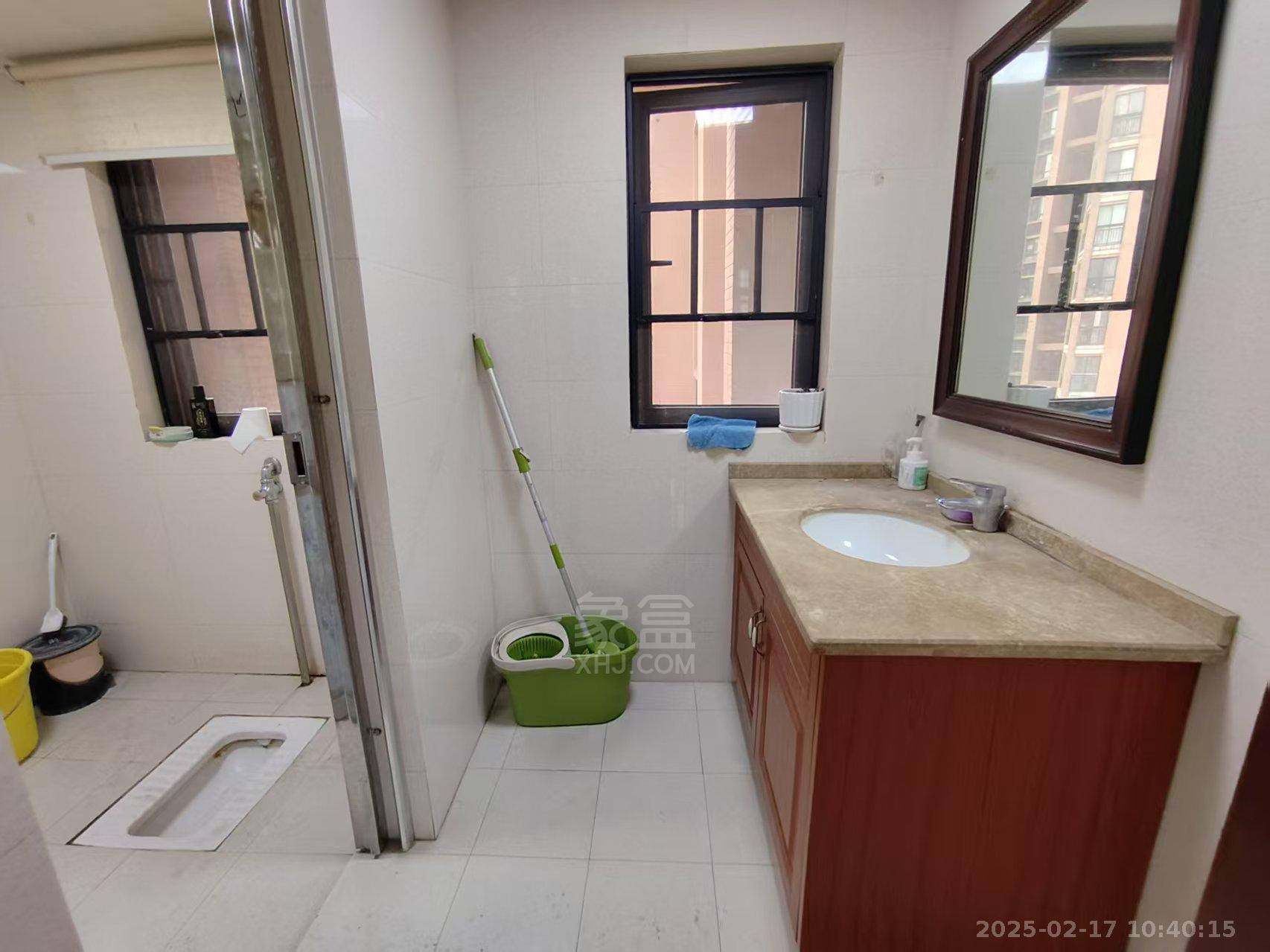 康桥美郡 4室2厅2卫 2000.0元/月 康桥美郡 4室2厅2卫 2000.0元/月室内图