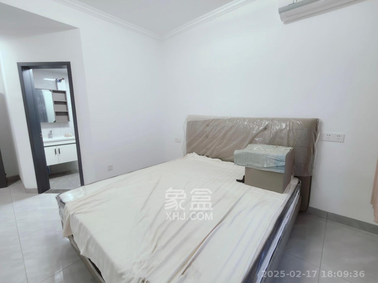 紫华郡 3室2厅2卫 2500.0元/月 紫华郡 3室2厅2卫 2500.0元/月室内图