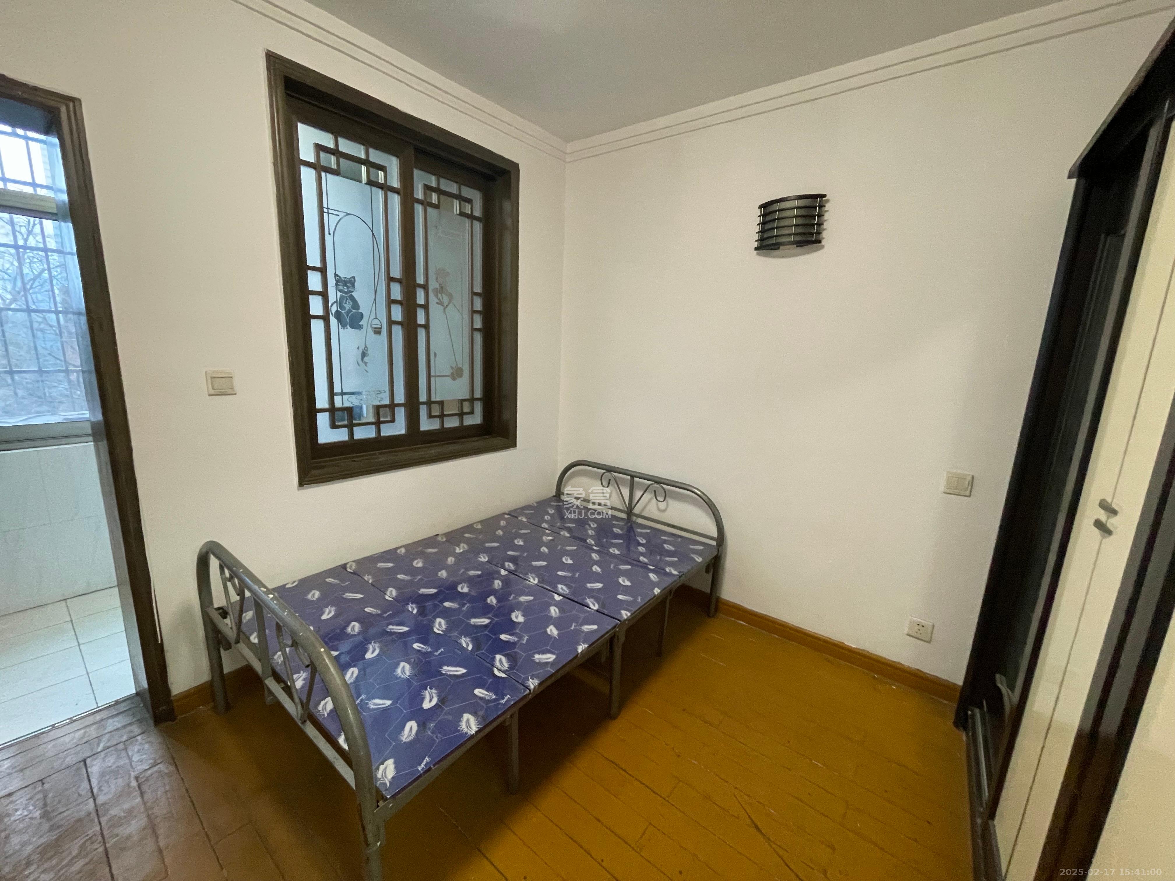 湖工家园 2室1厅1卫 1300.0元/月 湖工家园 2室1厅1卫 1300.0元/月室内图