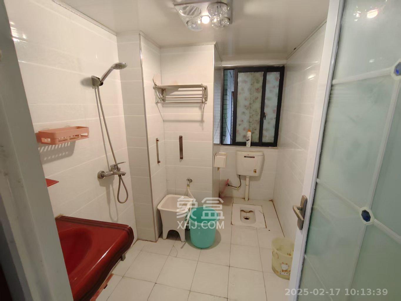 运通尊苑  3室1厅1卫    2500.0元/月 运通尊苑  3室1厅1卫    2500.0元/月室内图