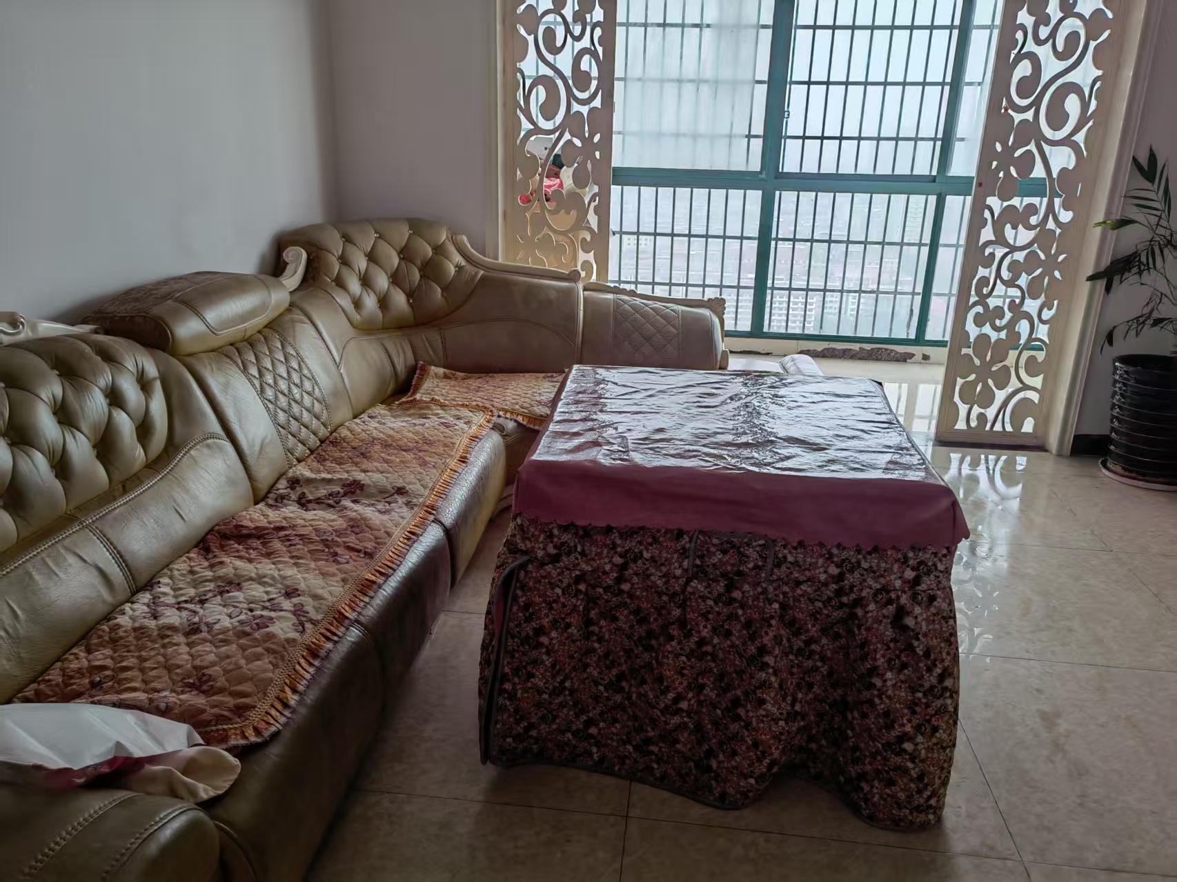 上尚城 4室2厅2卫 2000.0元/月 上尚城 4室2厅2卫 2000.0元/月室内图