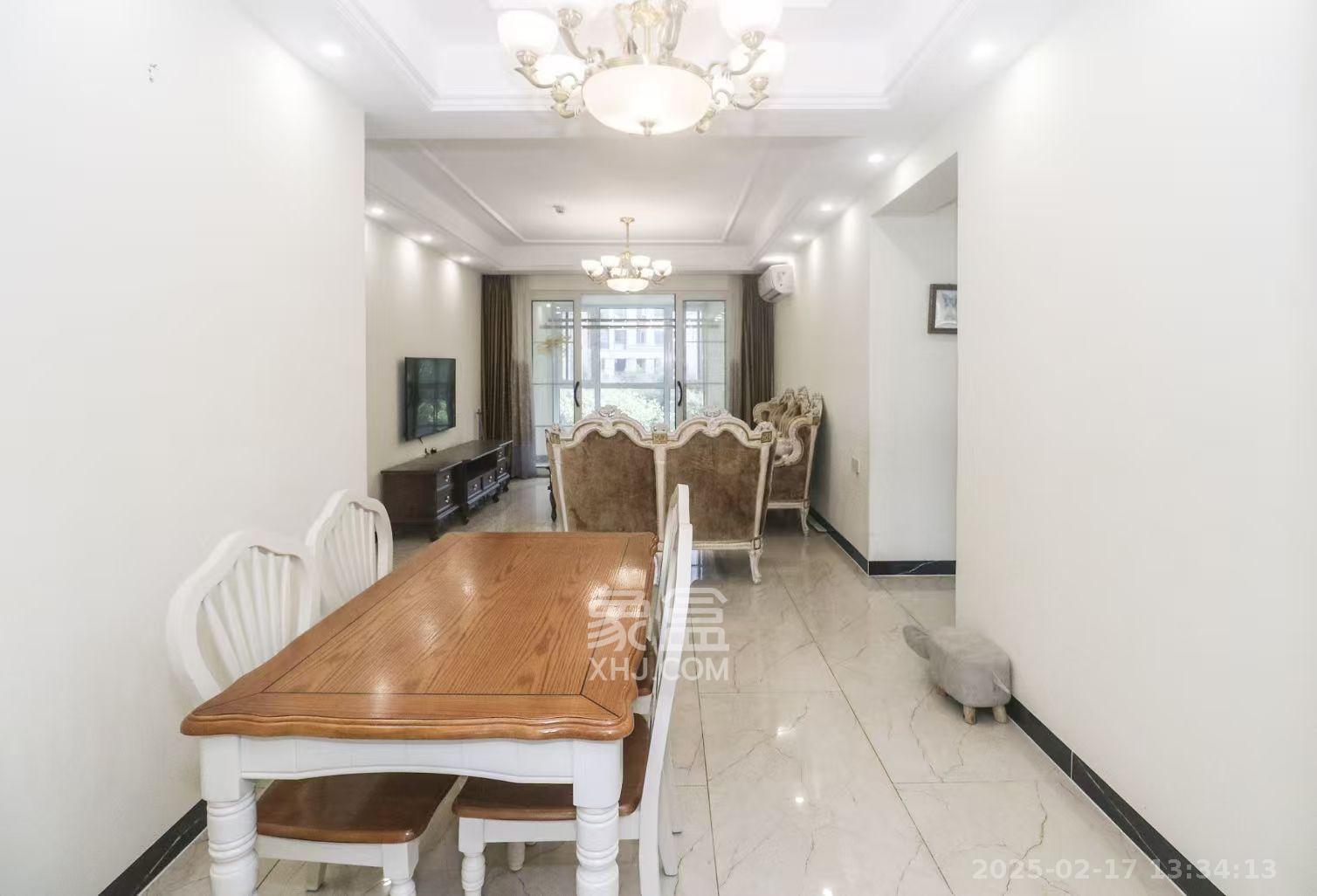 保利西海岸A区 4室2厅2卫 4100.0元/月 保利西海岸A区 4室2厅2卫 4100.0元/月室内图