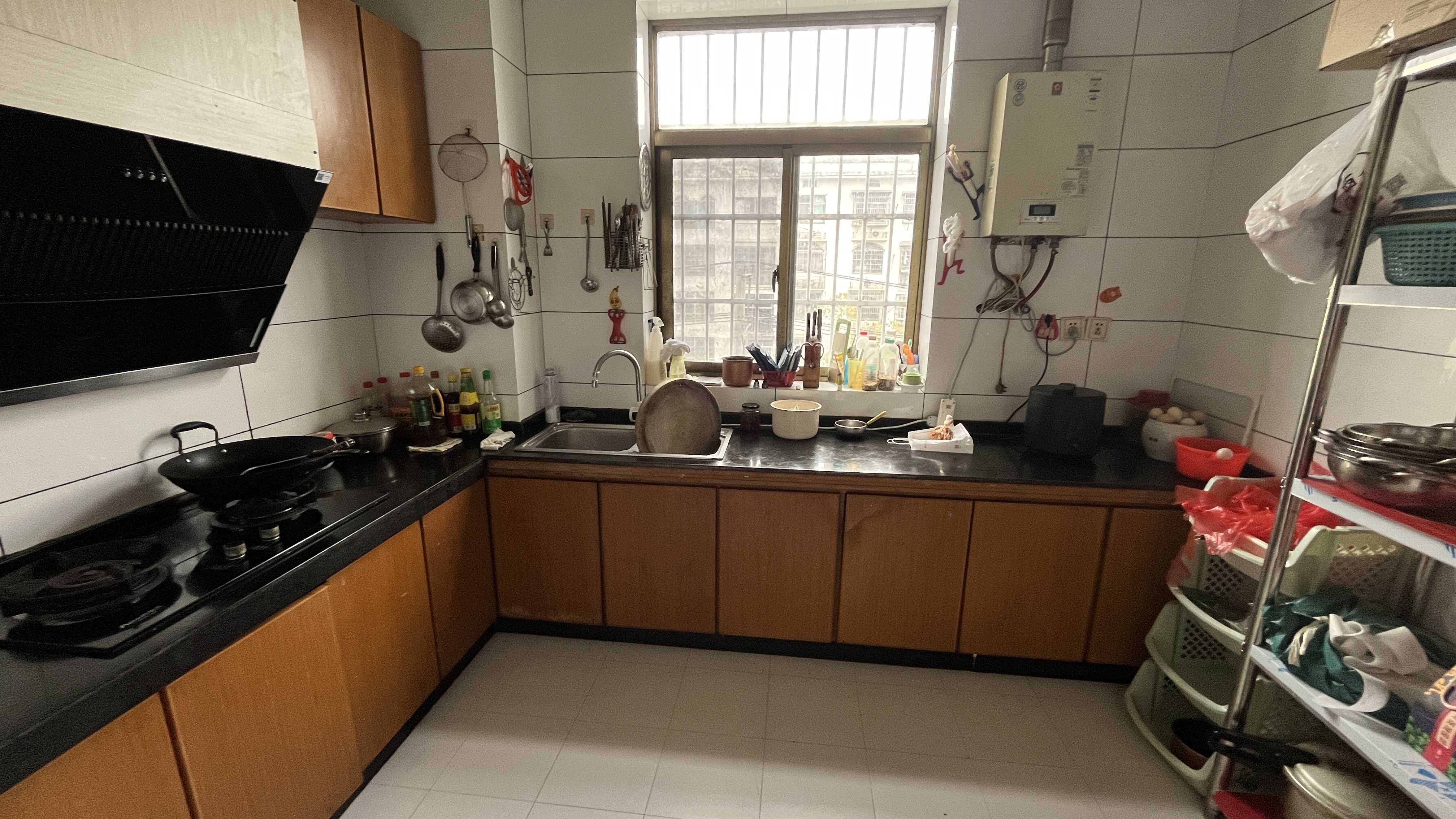 益秀园 3室2厅2卫 39.0万 益秀园 3室2厅2卫 39.0万室内图