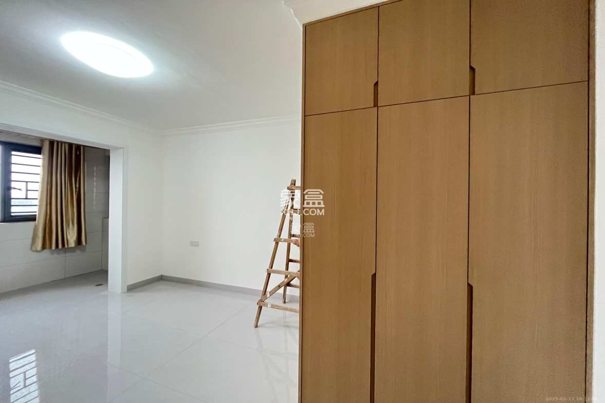 佛奥康桥水岸 2室2厅1卫 1500.0元/月 佛奥康桥水岸 2室2厅1卫 1500.0元/月室内图