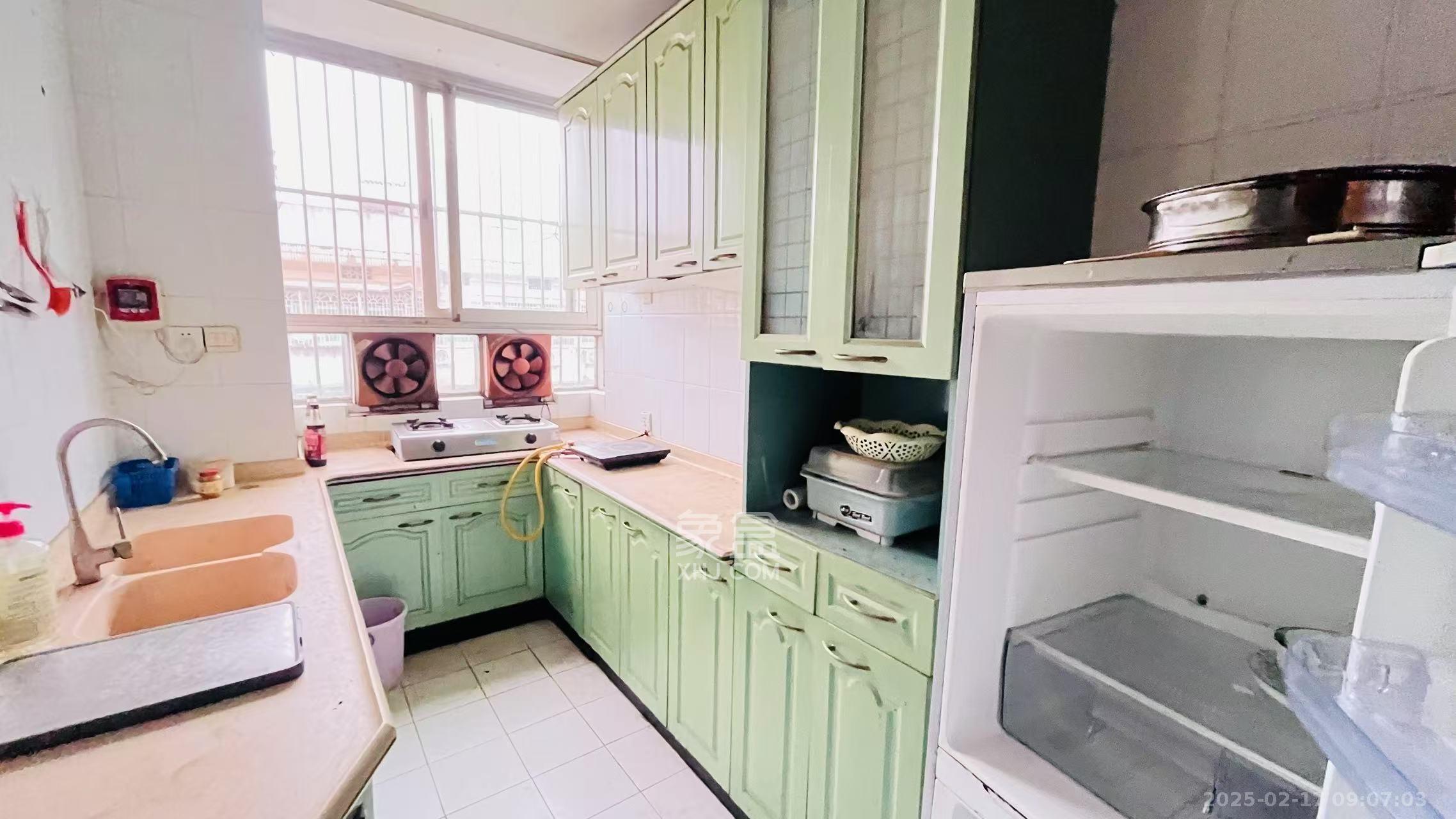 长沙理工大学东院西院 3室1厅1卫 1600.0元/月 长沙理工大学东院西院 3室1厅1卫 1600.0元/月室内图