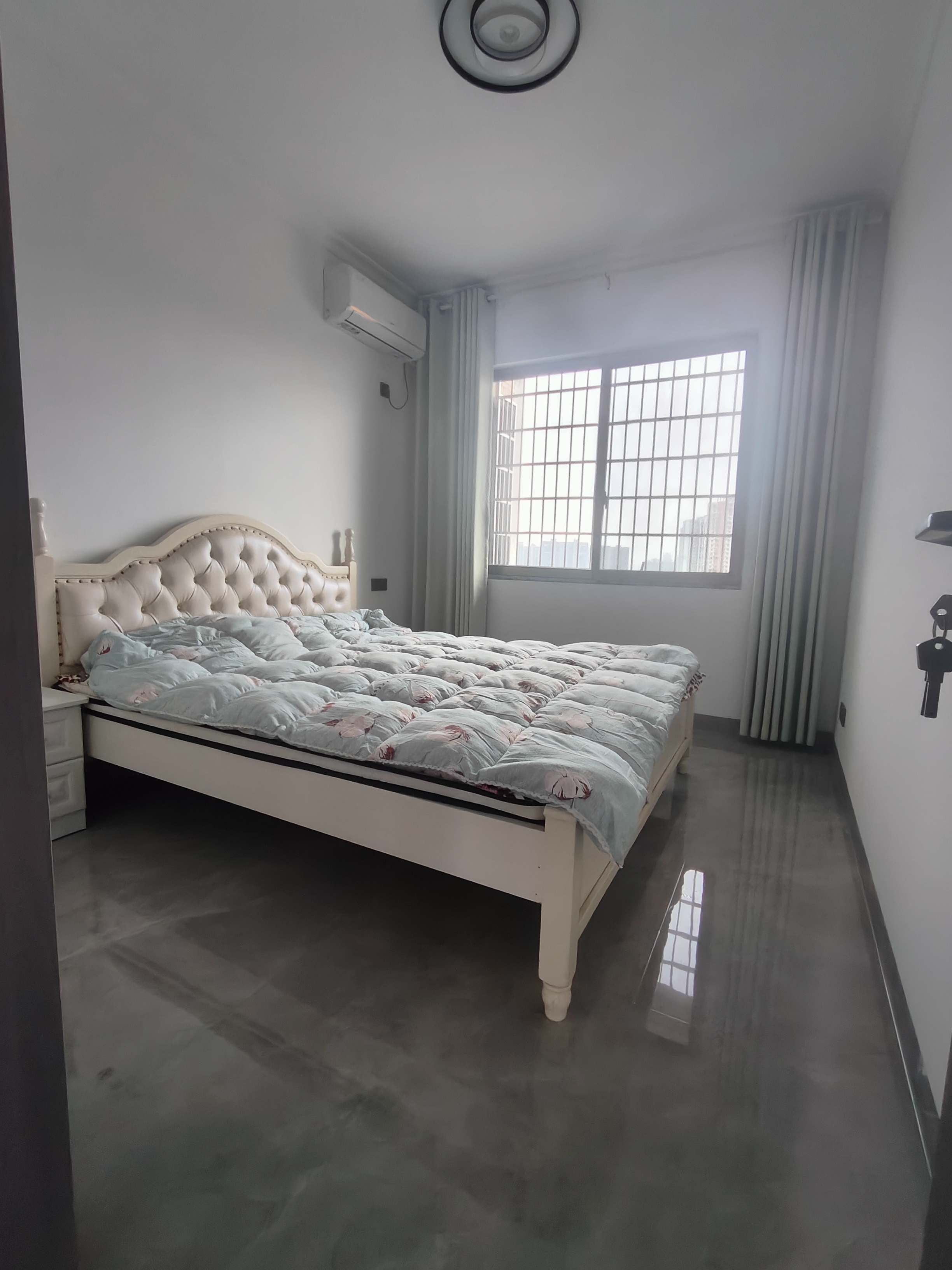 龙庭贵筑二期  1室0厅0卫    1900.0元/月室内图