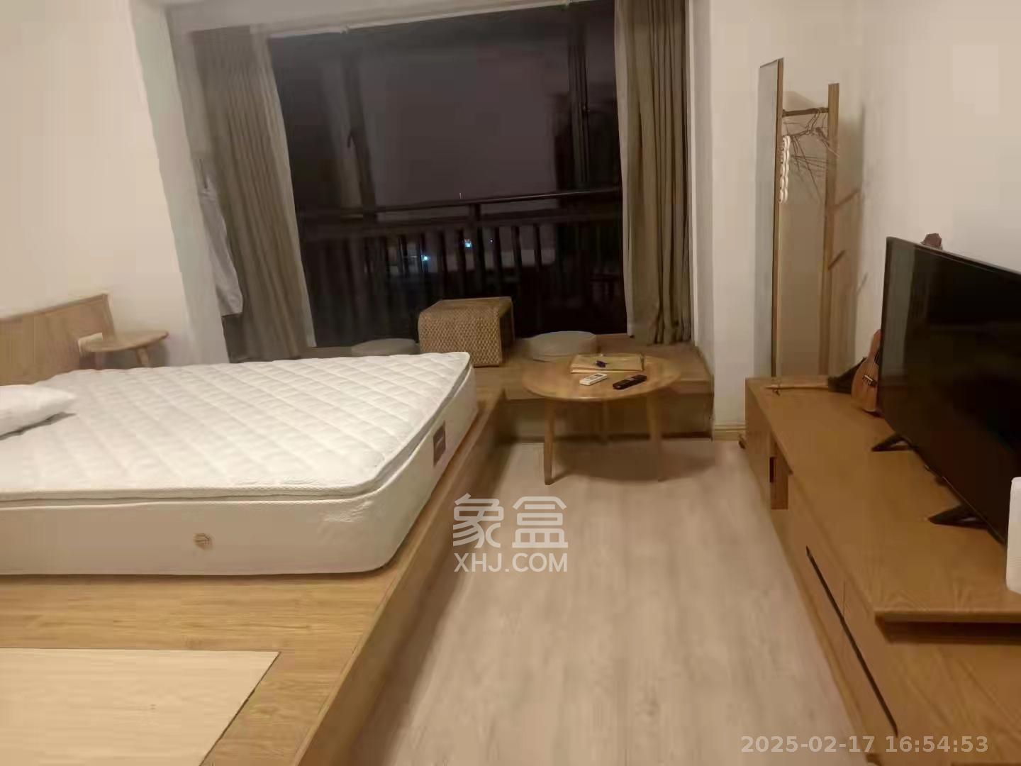 五江天街北区  1室0厅0卫   1400.00元/月室内图