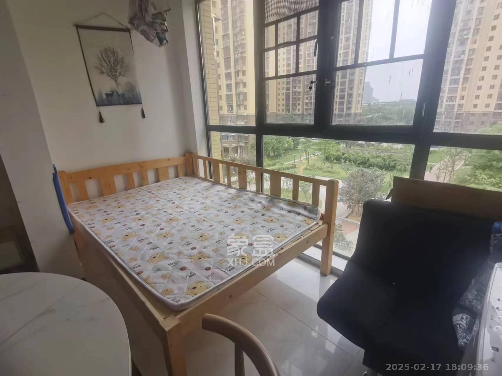 保利东郡 3室2厅2卫 2400.0元/月 保利东郡 3室2厅2卫 2400.0元/月室内图