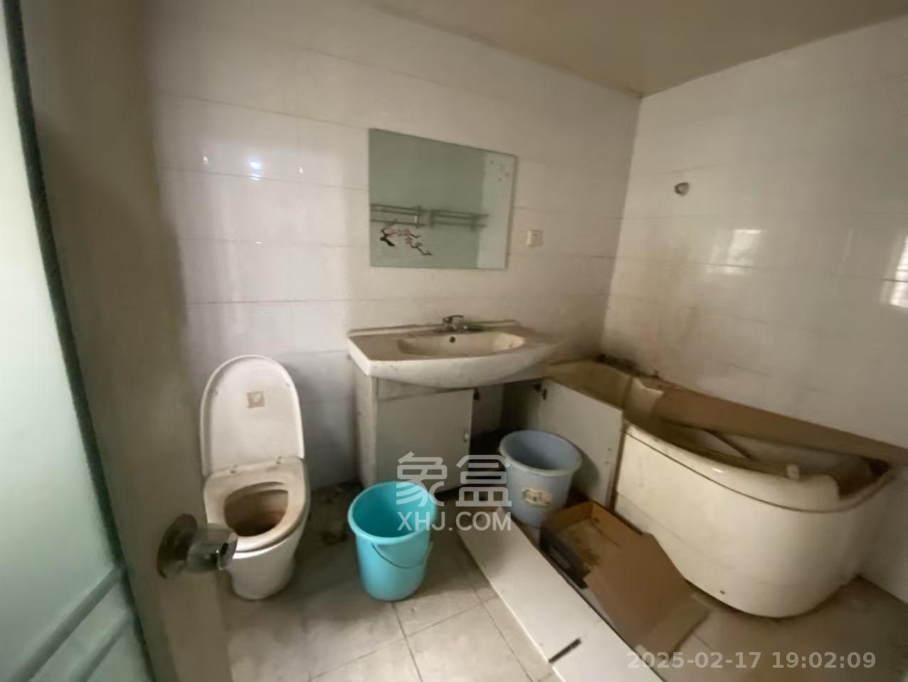 永宏阁 5室1厅2卫 1500.0元/月 永宏阁 5室1厅2卫 1500.0元/月室内图