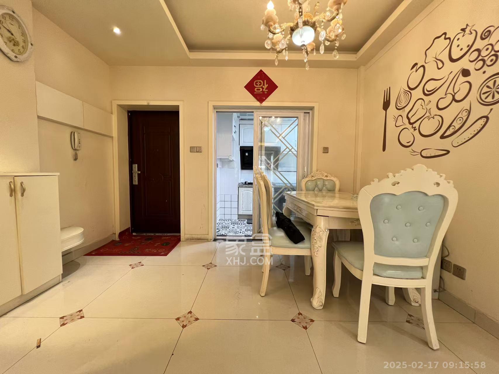 中天枫景园 2室2厅1卫 5000.0元/月 中天枫景园 2室2厅1卫 5000.0元/月室内图