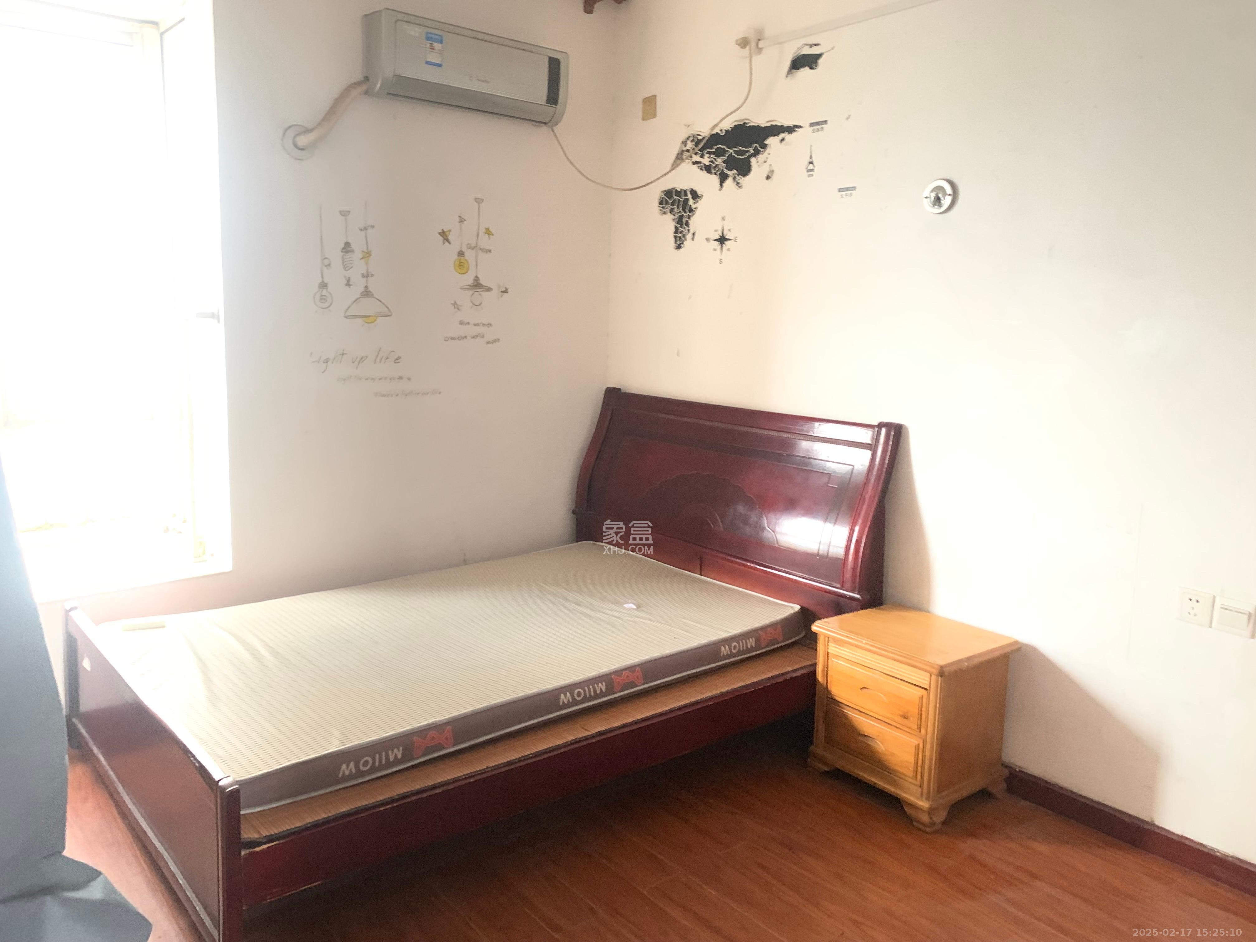 湘麓国际 3室2厅2卫 2800.0元/月 湘麓国际 3室2厅2卫 2800.0元/月室内图