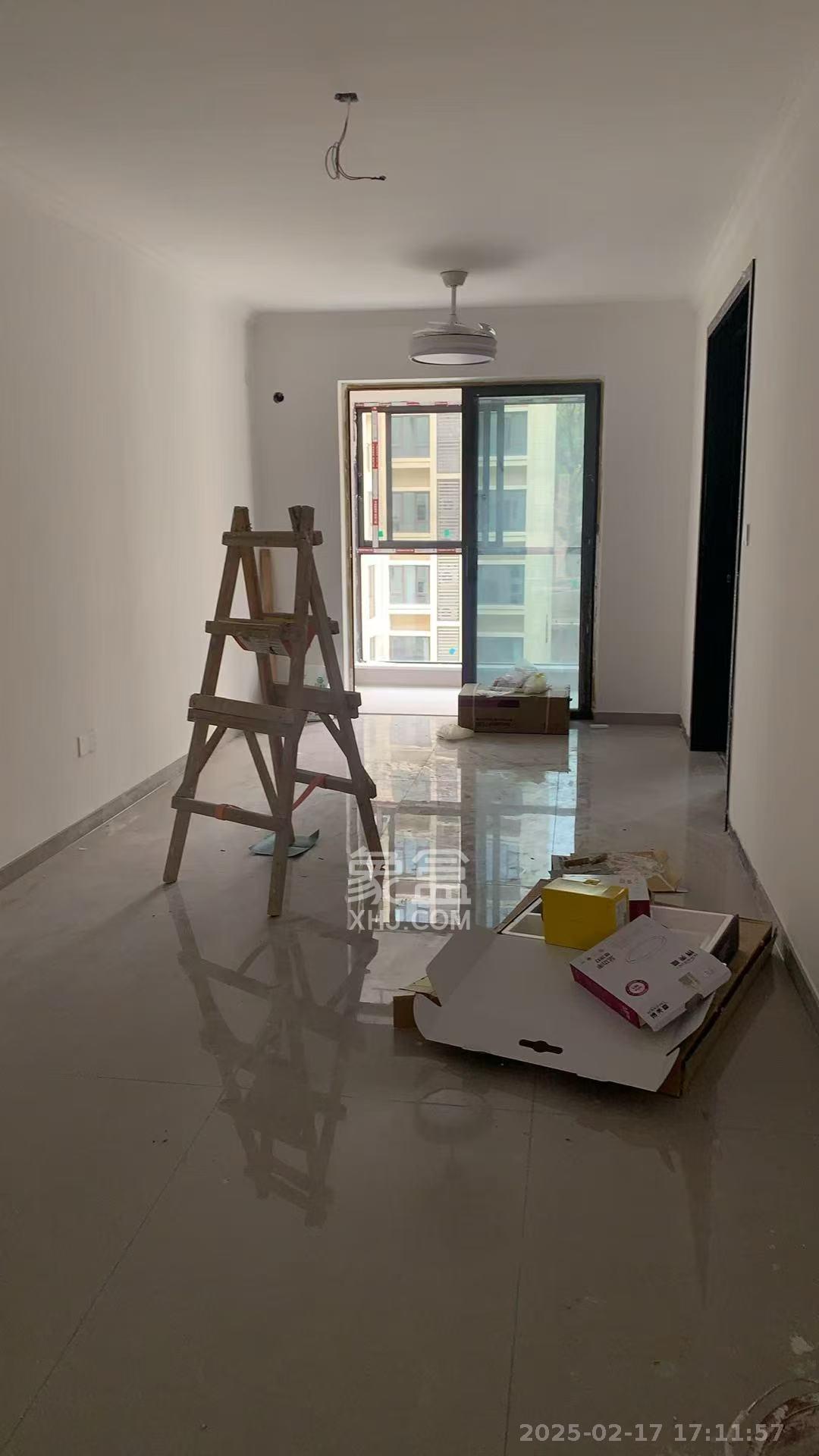 长沙美的梧桐庄园  4室2厅2卫   3500.00元/月