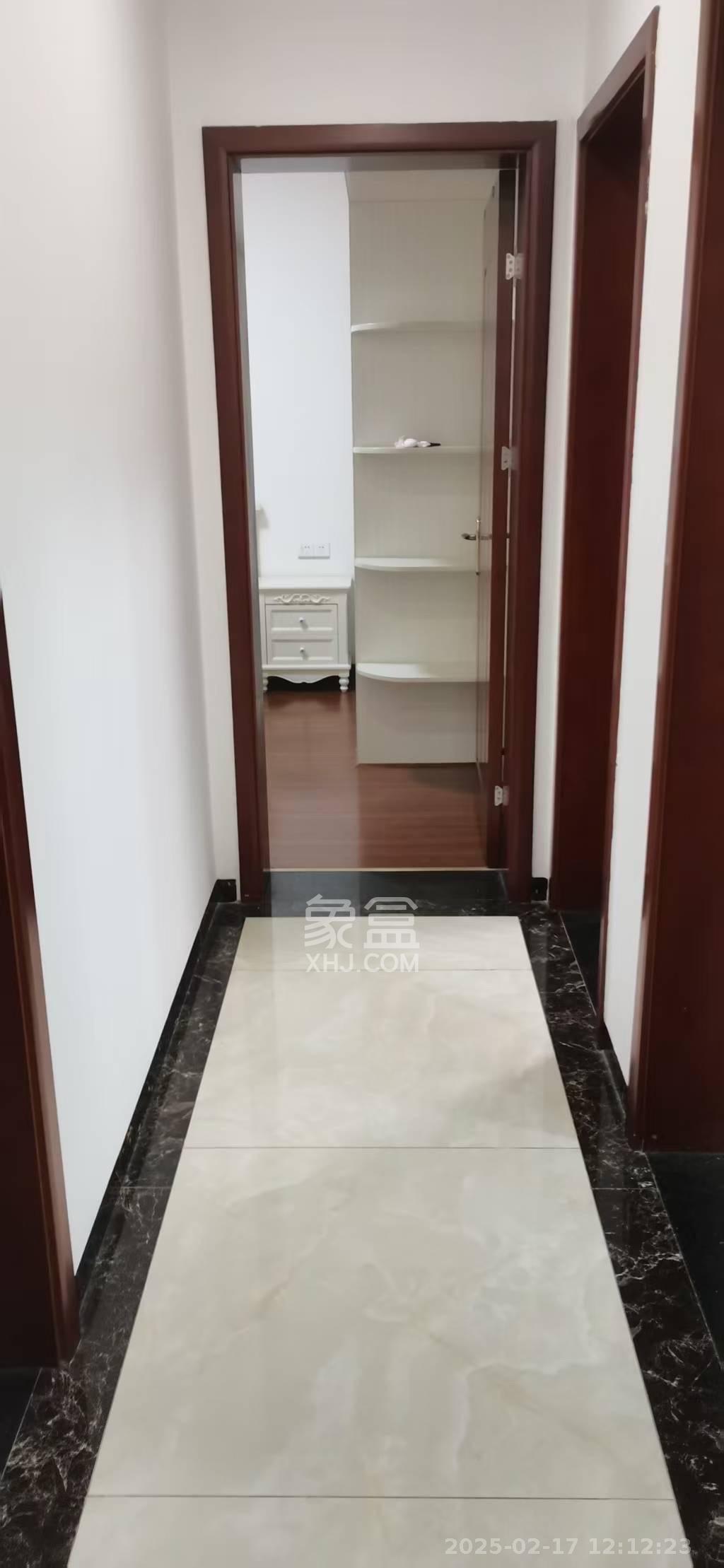 中建信和城  3室2厅1卫    3000.0元/月室内图