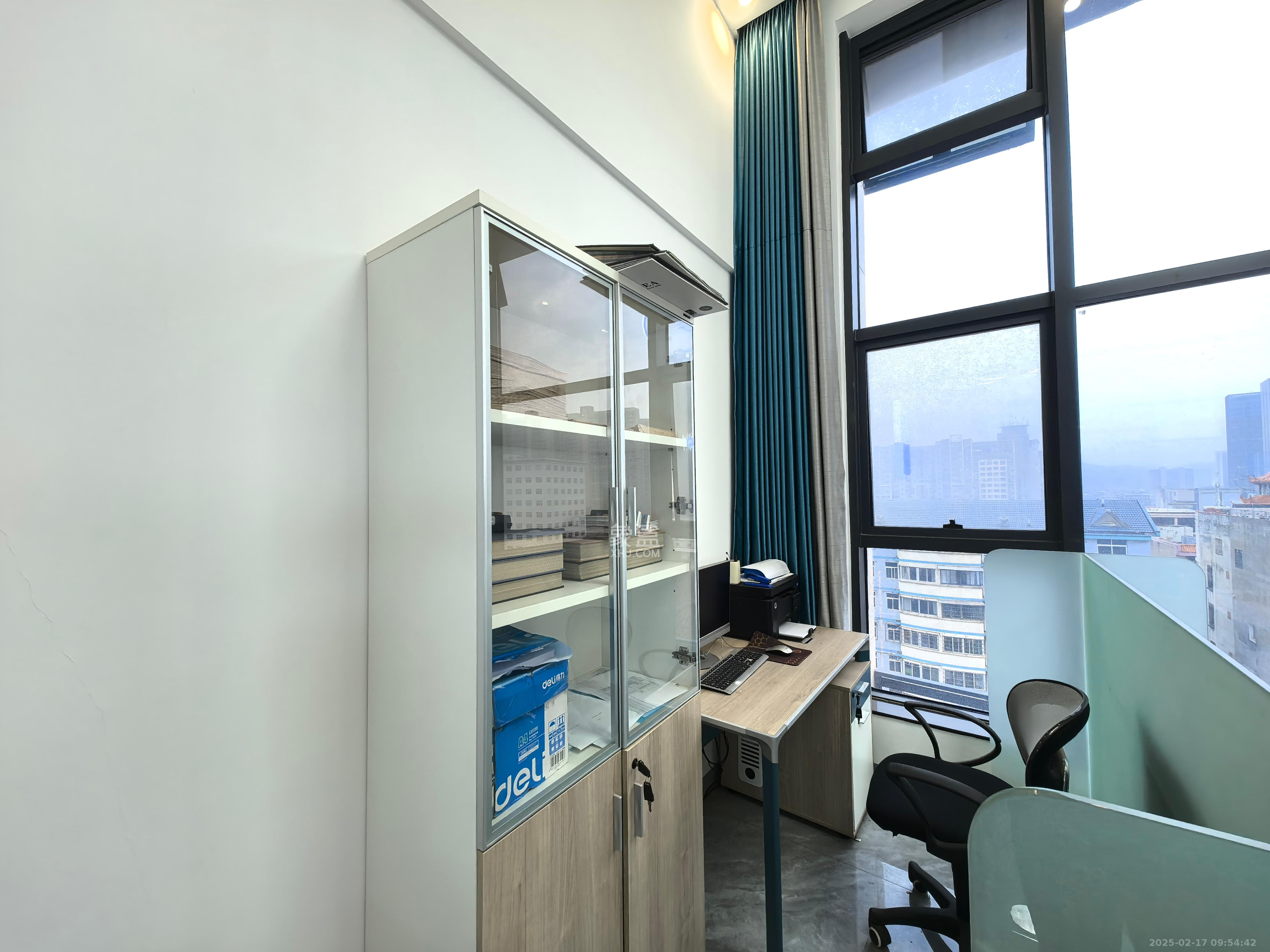 瑞丰汇 2室2厅2卫 2500.0元/月 瑞丰汇 2室2厅2卫 2500.0元/月室内图