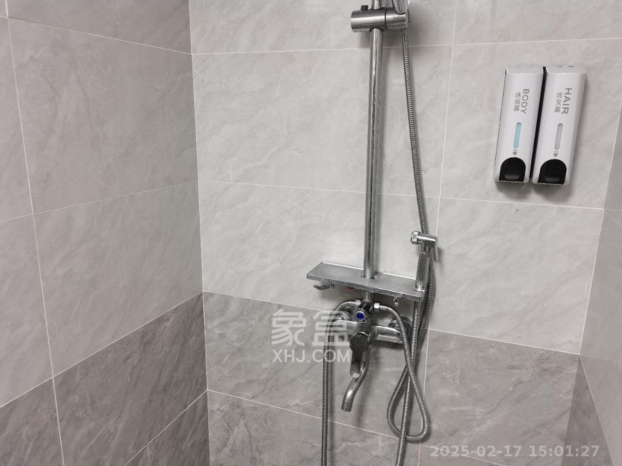 五一新干线 3室1厅1卫 2800.0元/月 五一新干线 3室1厅1卫 2800.0元/月室内图