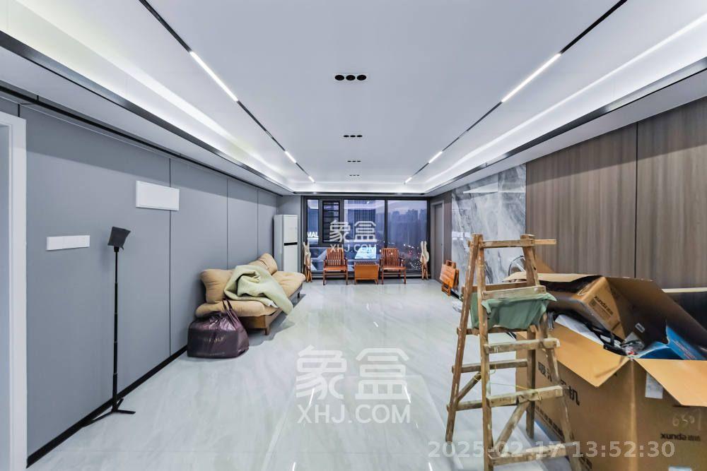 华菱新城地标  3室1厅1卫   3500.00元/月室内图