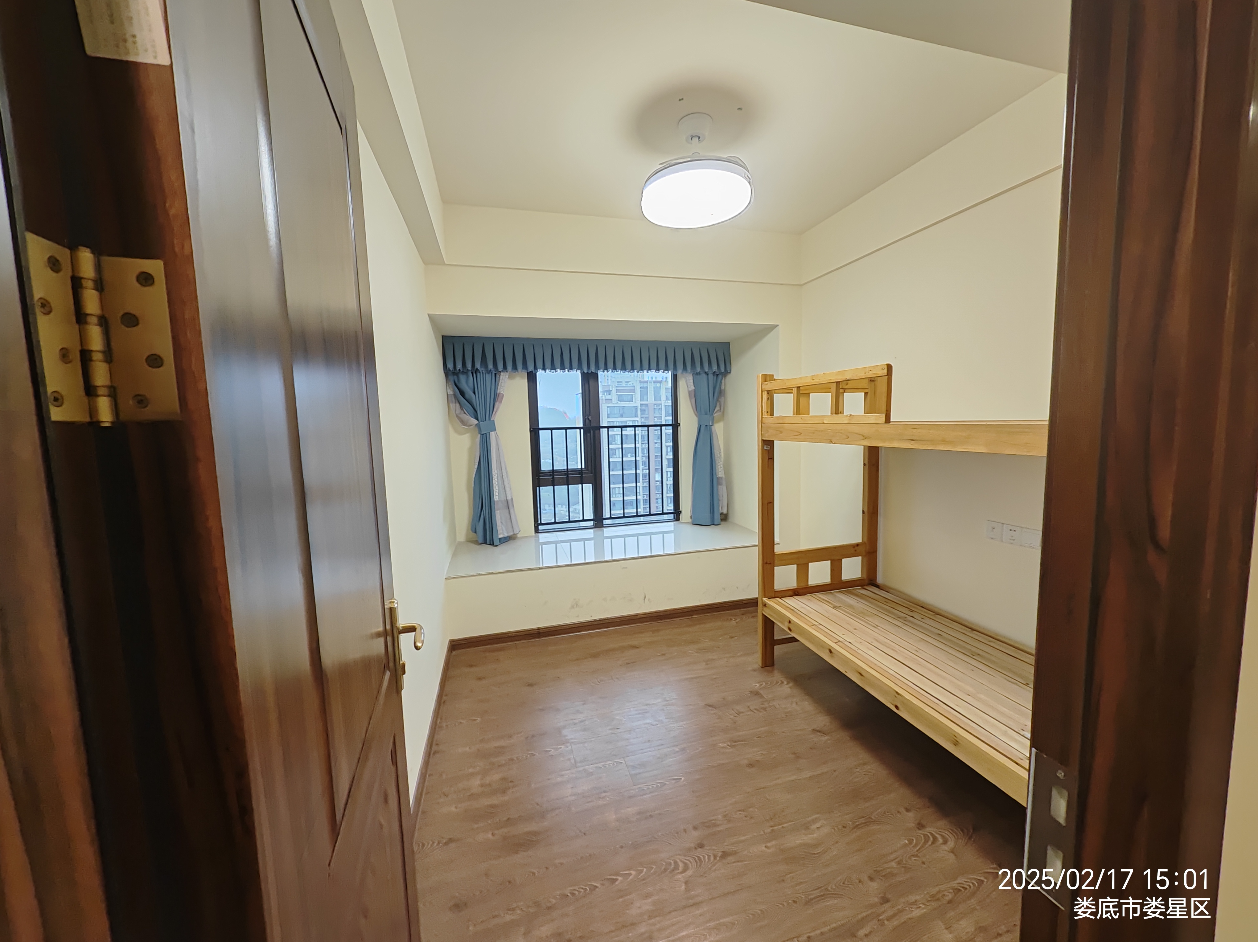 碧桂园翘楚棠 5室2厅1卫 1800.0元/月 碧桂园翘楚棠 5室2厅1卫 1800.0元/月室内图