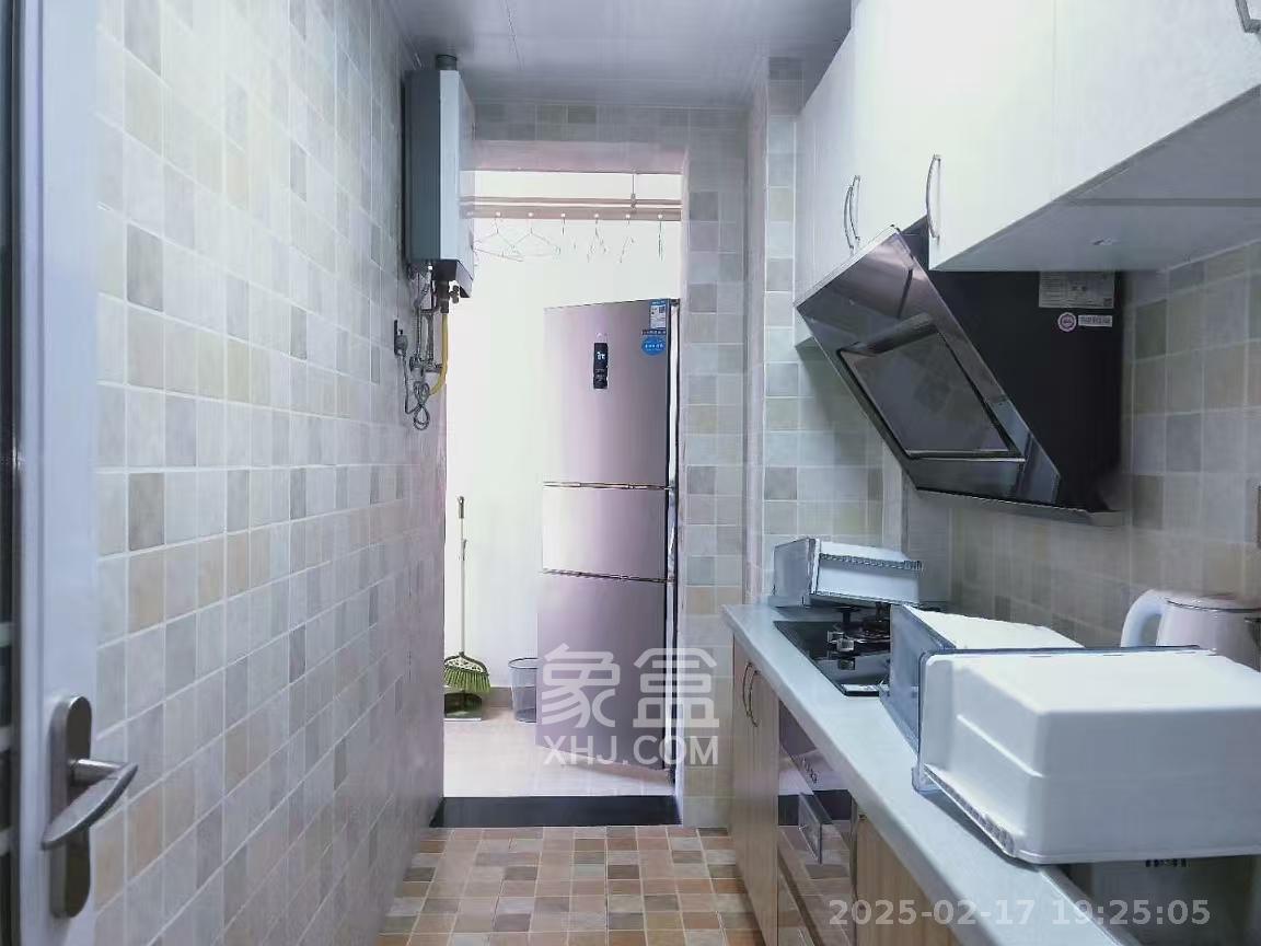 香樟兰亭（朗峰苑）  2室2厅1卫    2800.0元/月室内图