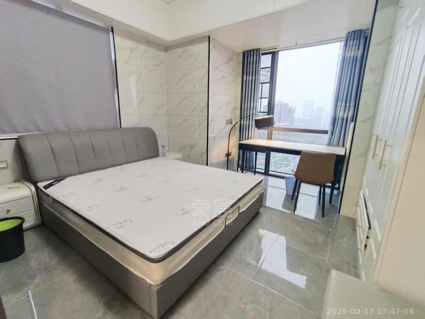 朗廷览江 1室1厅1卫 1800.0元/月 朗廷览江 1室1厅1卫 1800.0元/月室内图