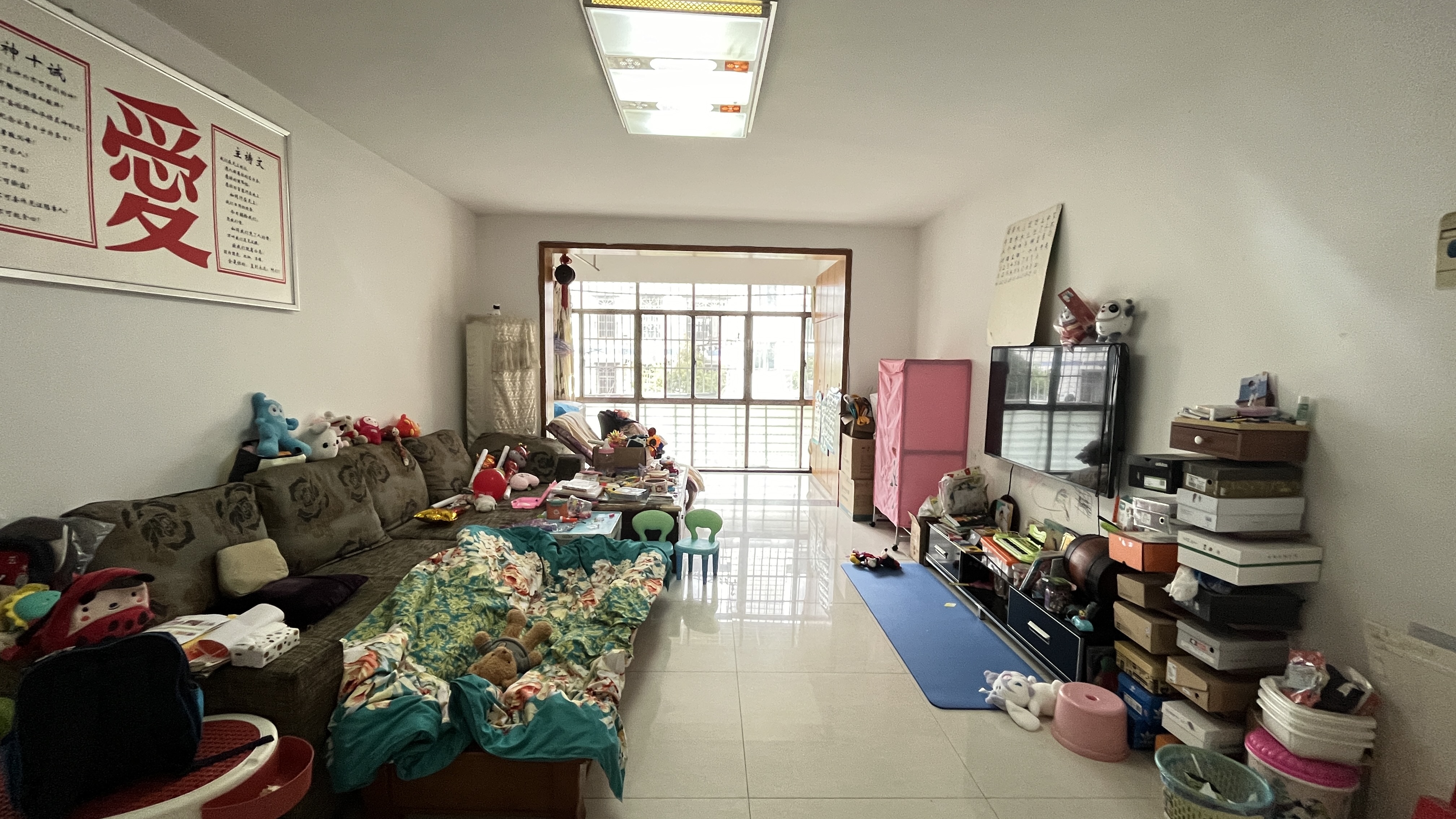 益秀园 3室2厅2卫 39.0万 益秀园 3室2厅2卫 39.0万室内图