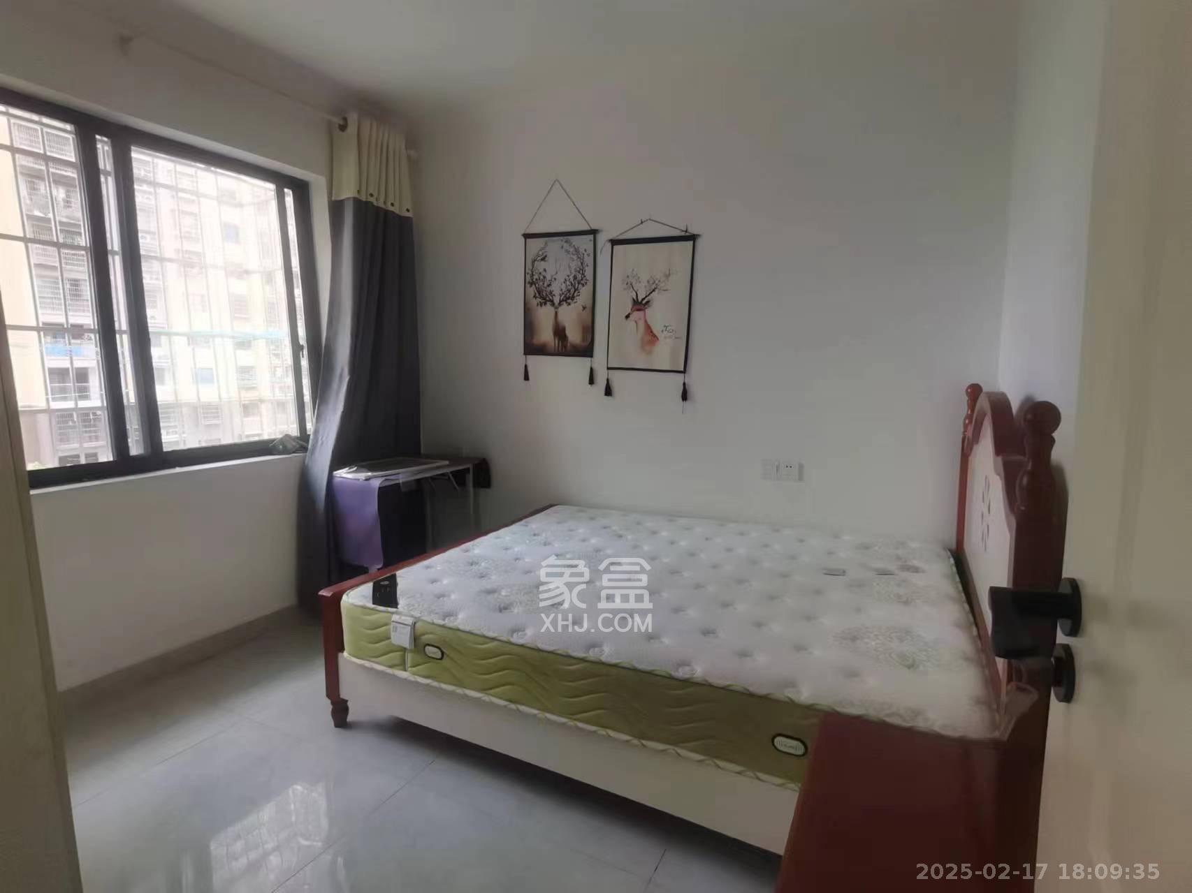 保利东郡 3室2厅2卫 2400.0元/月 保利东郡 3室2厅2卫 2400.0元/月室内图