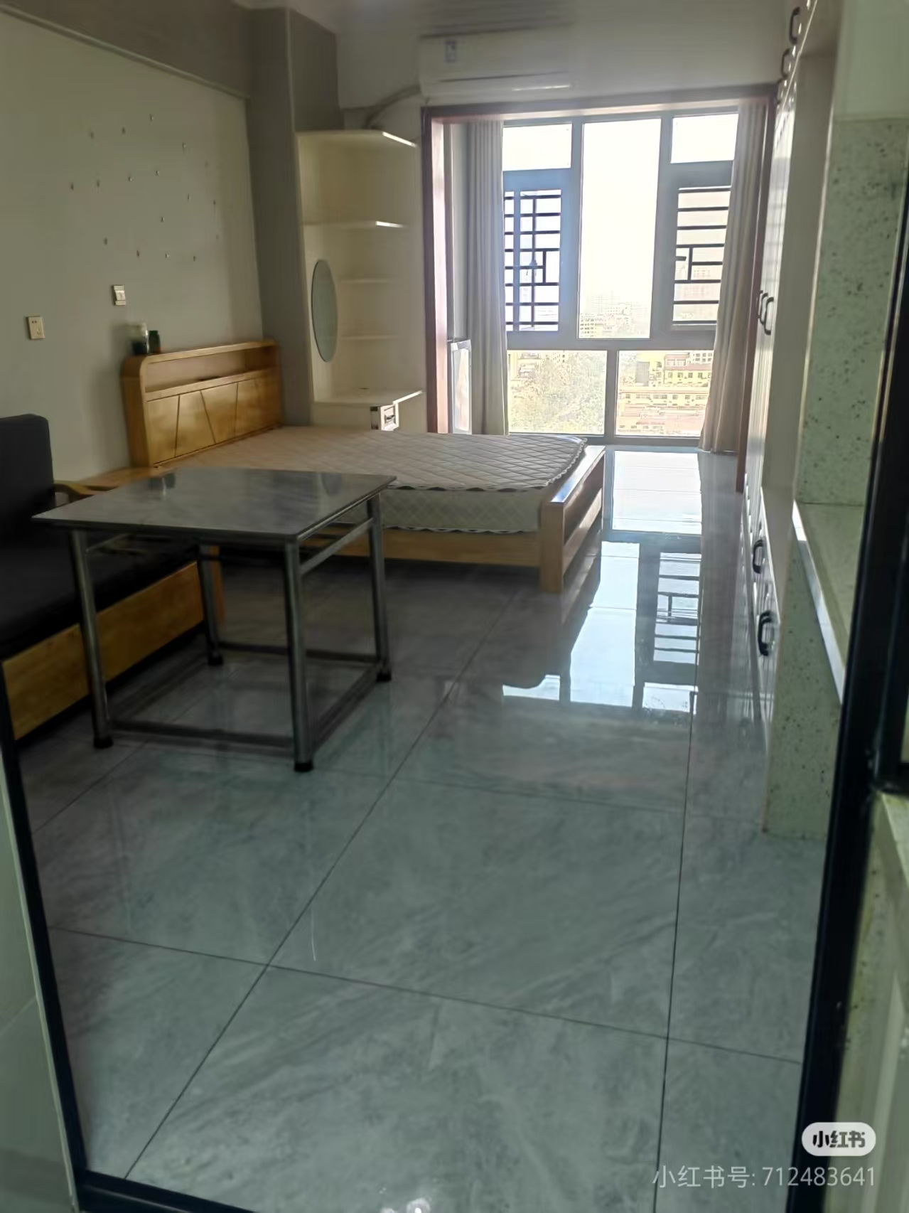 恒隆国际 1室1厅1卫 1500.0元/月 恒隆国际 1室1厅1卫 1500.0元/月室内图