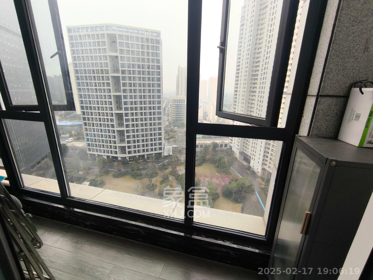 旺德府万象时代 1室1厅1卫 3000.0元/月 旺德府万象时代 1室1厅1卫 3000.0元/月室内图