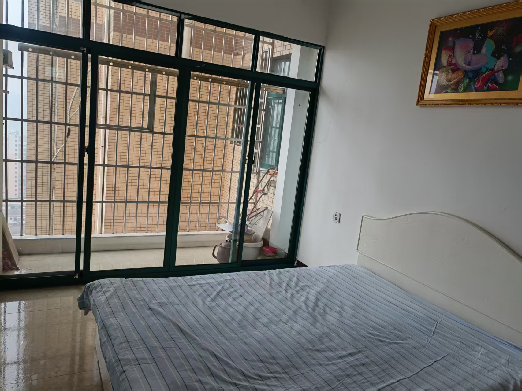 上尚城 4室2厅2卫 2000.0元/月 上尚城 4室2厅2卫 2000.0元/月室内图