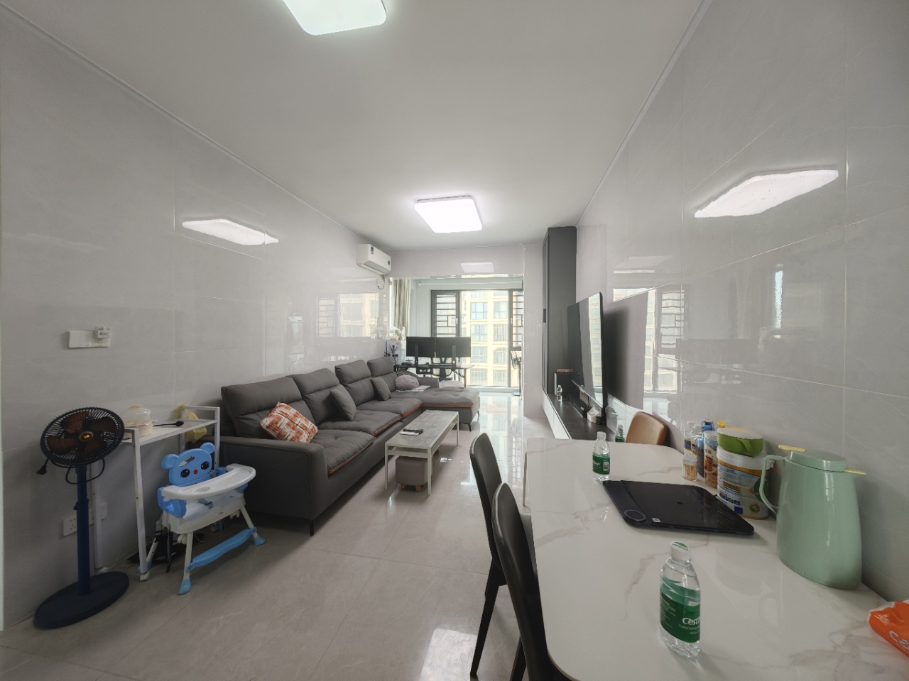 滨江花城  2室2厅1卫    115.0万 滨江花城  2室2厅1卫    115.0万室内图