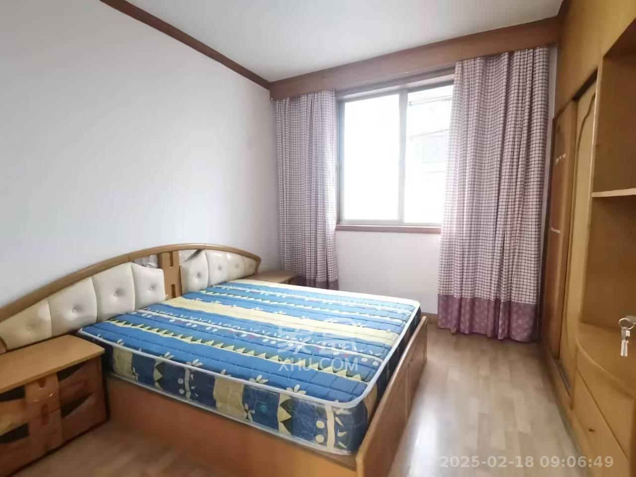 轻苑小区  3室0厅0卫    2500.0元/月室内图