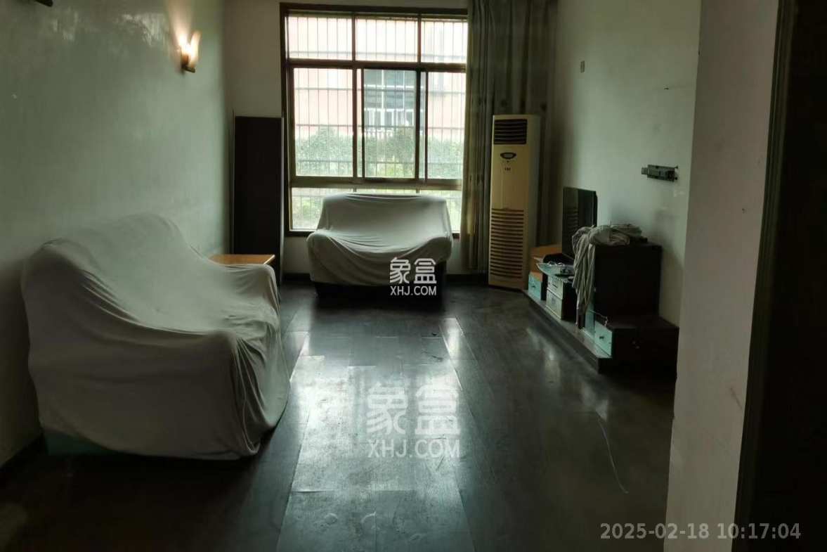 高升小区 3室2厅1卫 1800.0元/月 高升小区 3室2厅1卫 1800.0元/月室内图