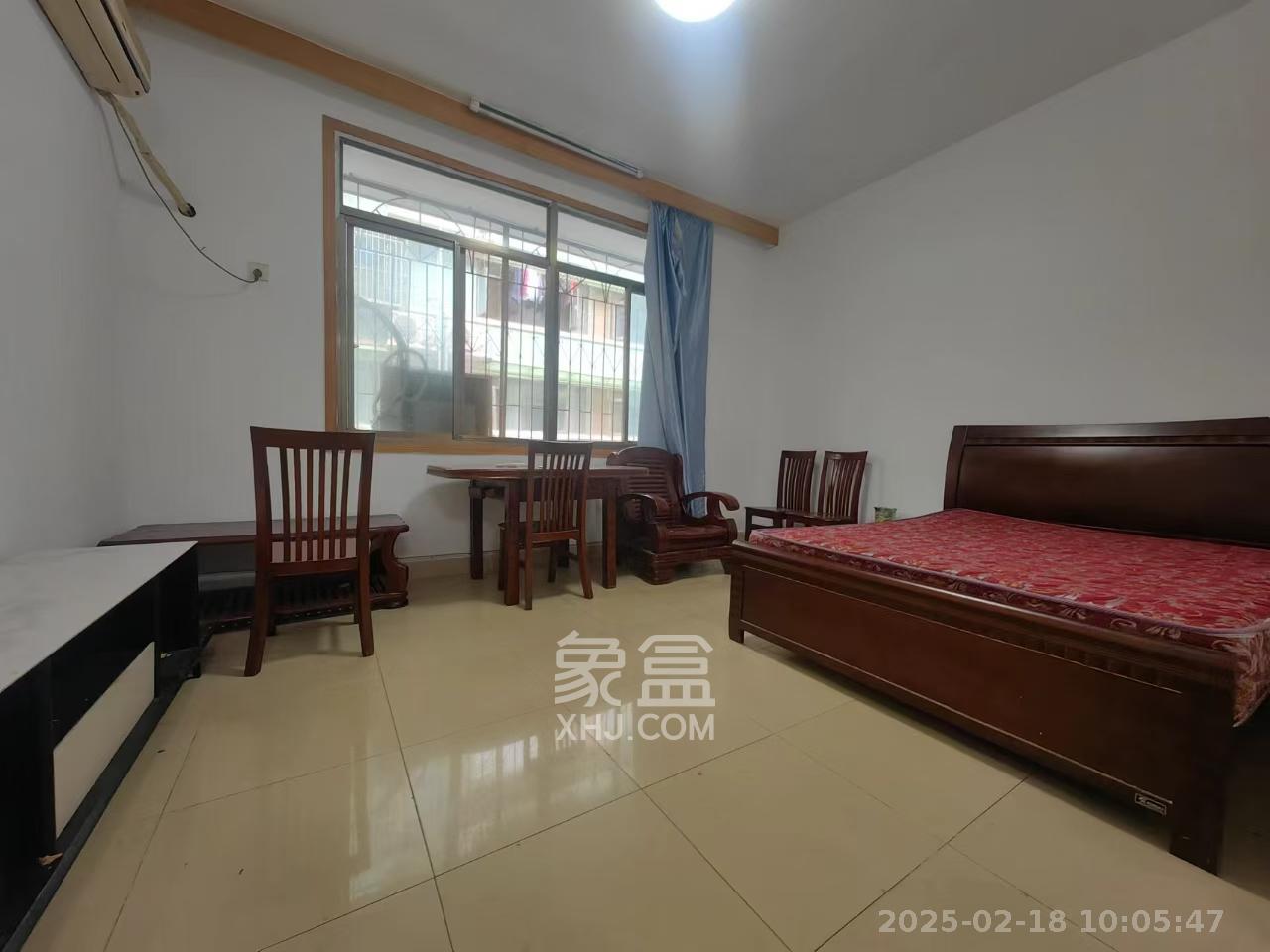 省水院宿舍 4室2厅1卫 1900.0元/月 省水院宿舍 4室2厅1卫 1900.0元/月室内图