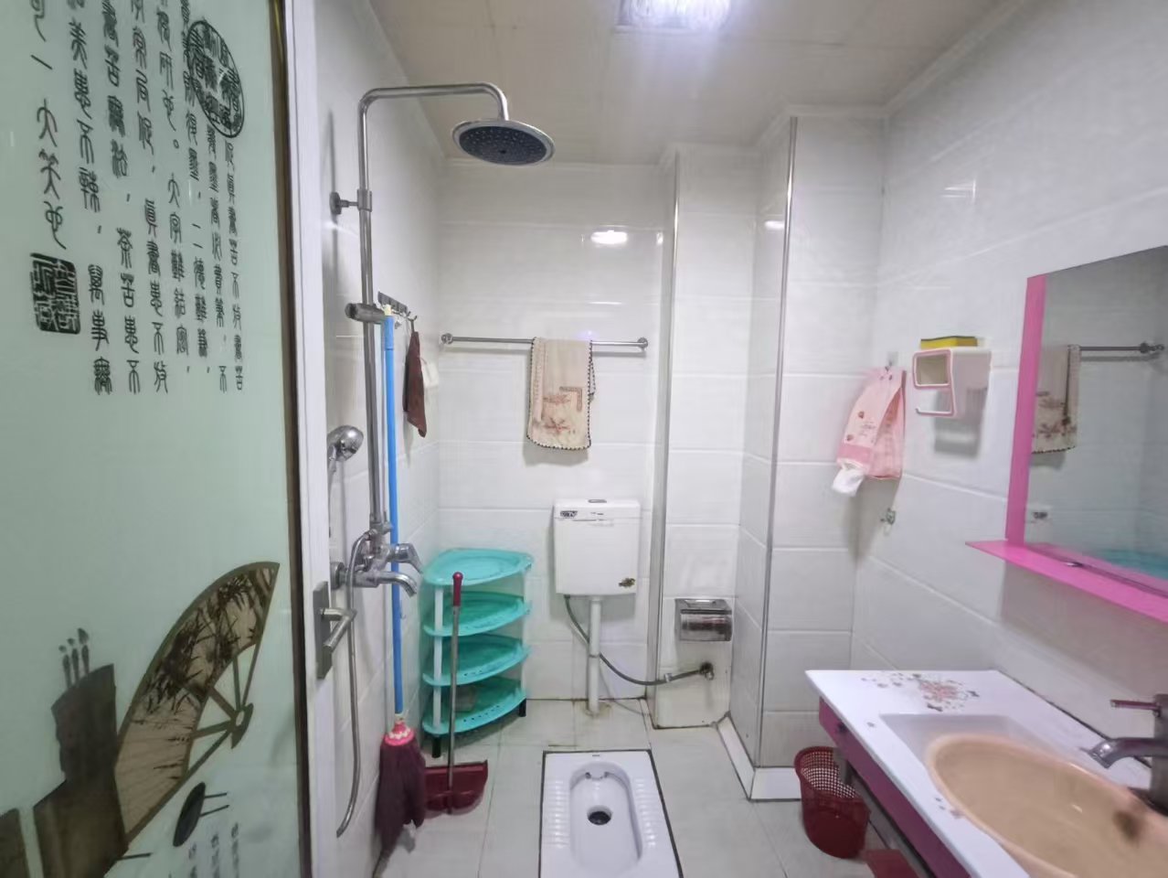 鸿都苑  2室1厅1卫    1600.0元/月室内图