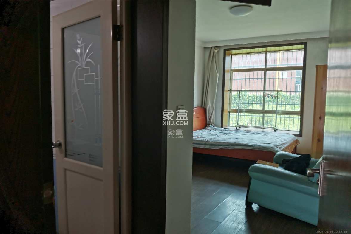 高升小区 3室2厅1卫 1800.0元/月 高升小区 3室2厅1卫 1800.0元/月室内图