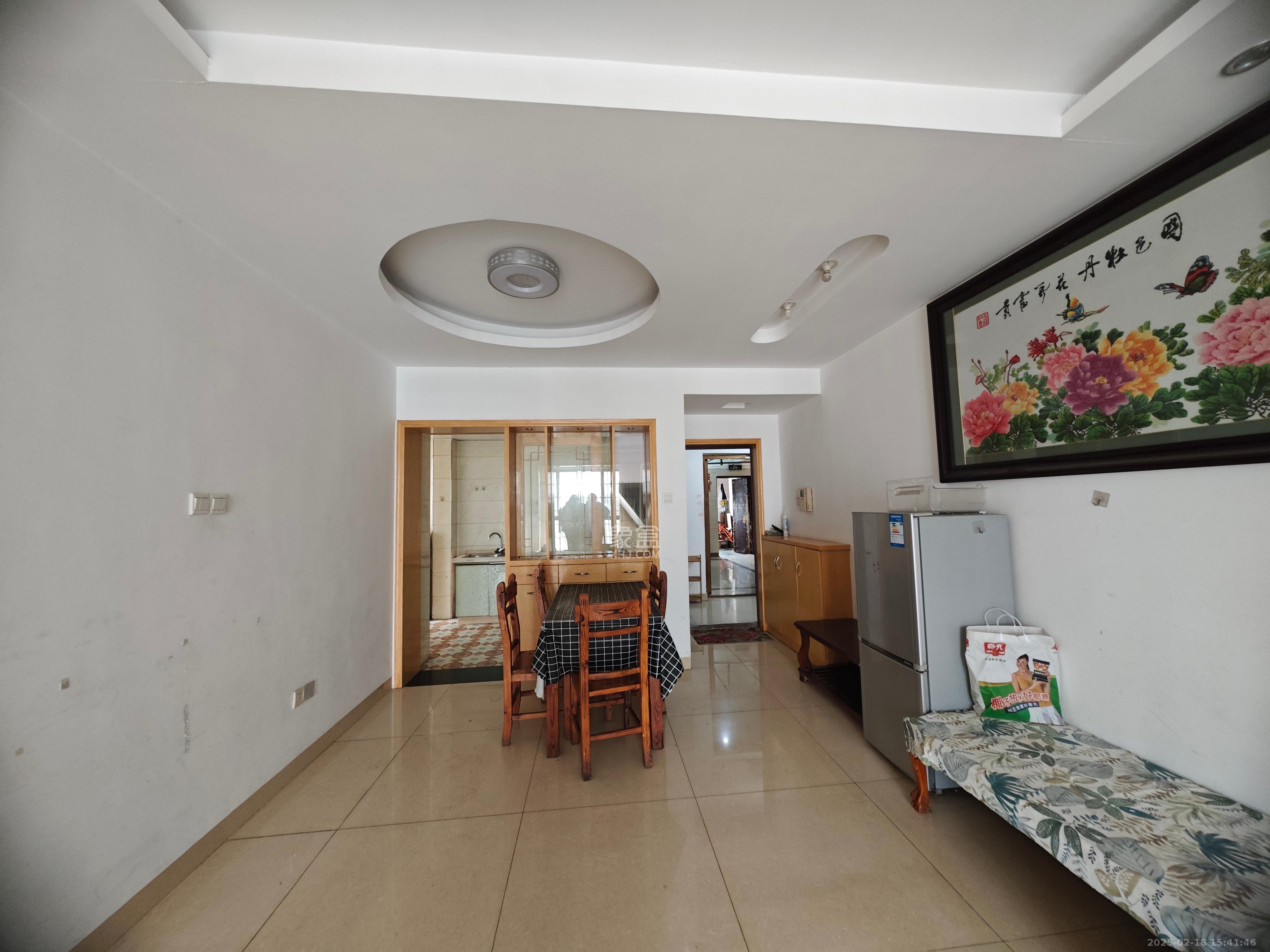 鸿润园 2室2厅1卫 1700.0元/月 鸿润园 2室2厅1卫 1700.0元/月室内图