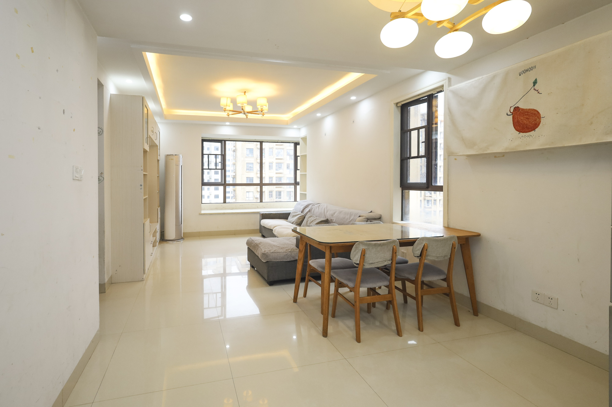 山语城二期 3室2厅1卫 63.0万 山语城二期 3室2厅1卫 63.0万客厅