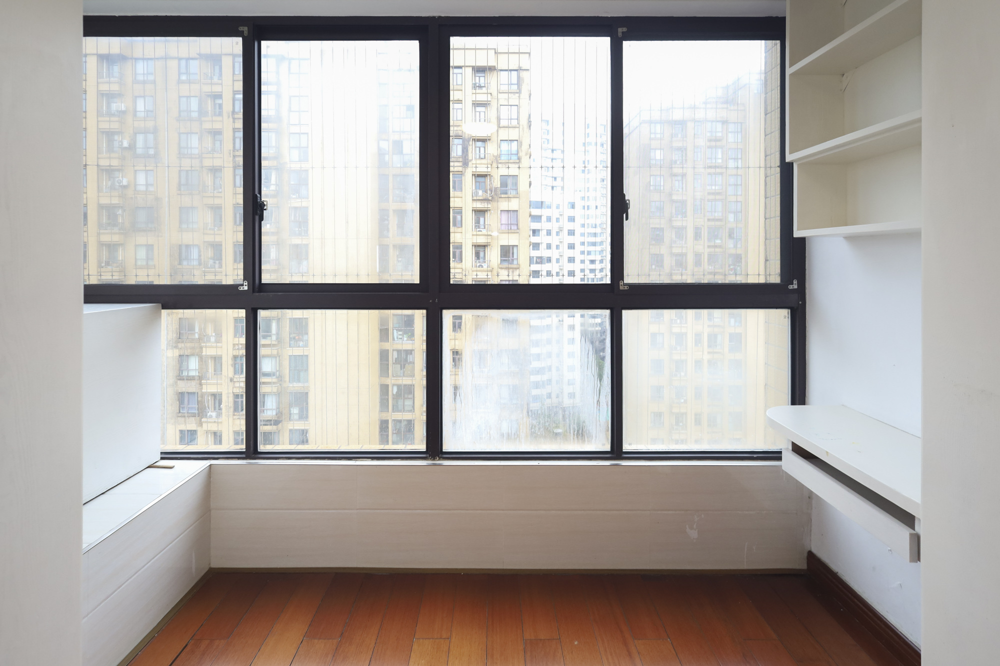 山语城二期 3室2厅1卫 63.0万 山语城二期 3室2厅1卫 63.0万阳台