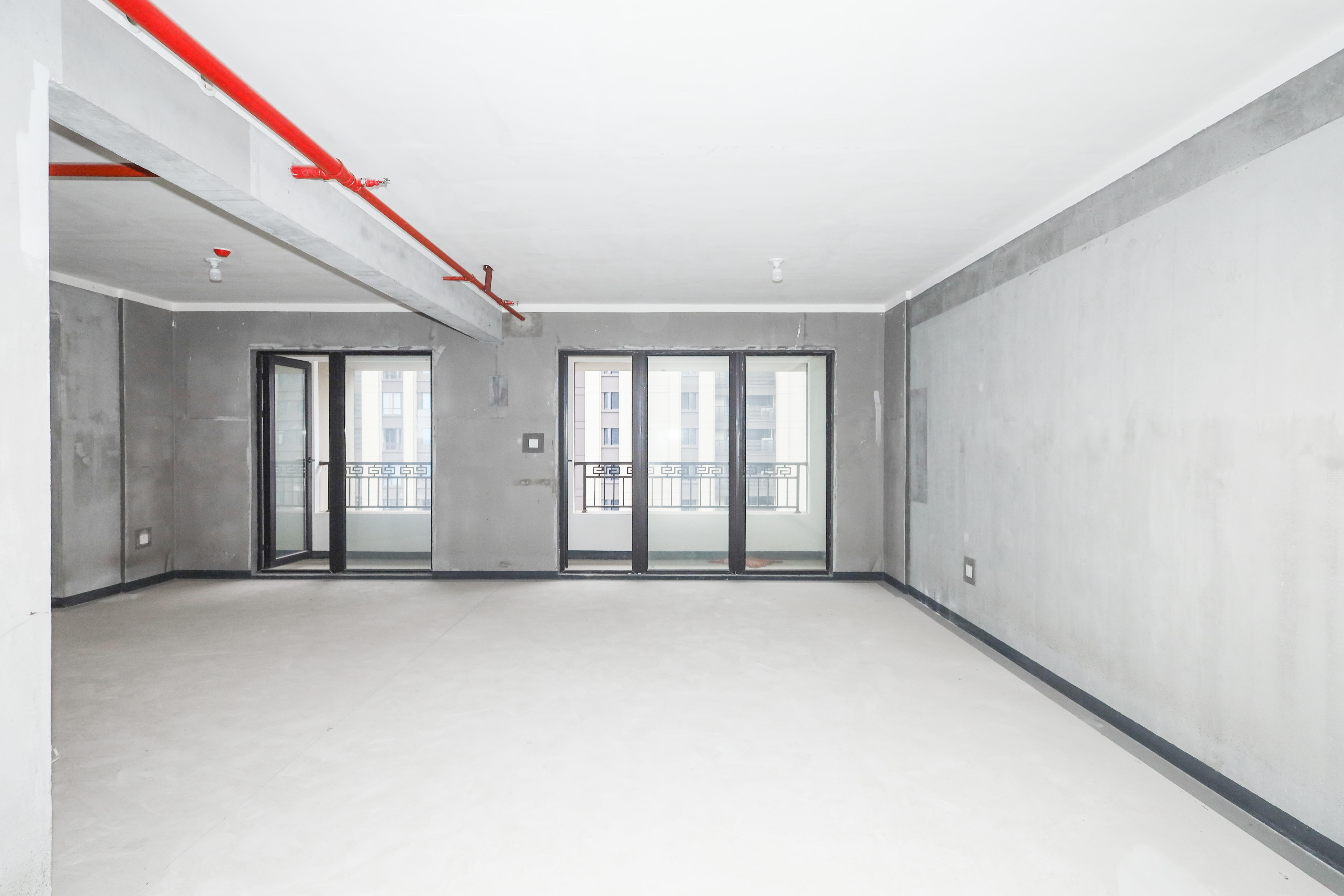 建发央著  4室2厅2卫   200.00万客厅