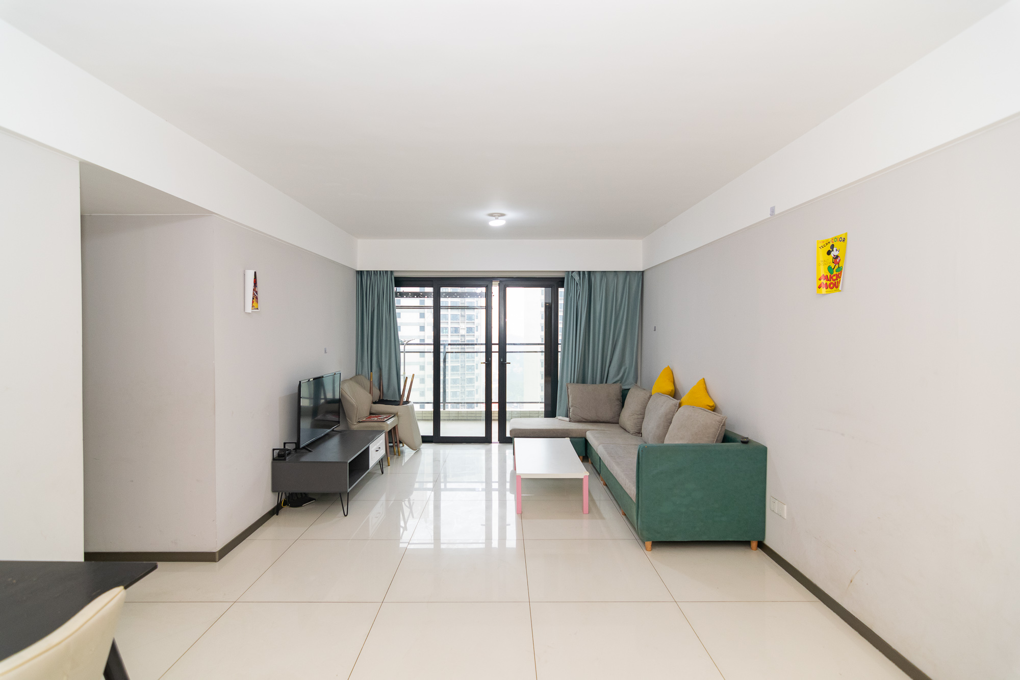 时代年华 3室2厅2卫 82.0万 时代年华 3室2厅2卫 82.0万客厅