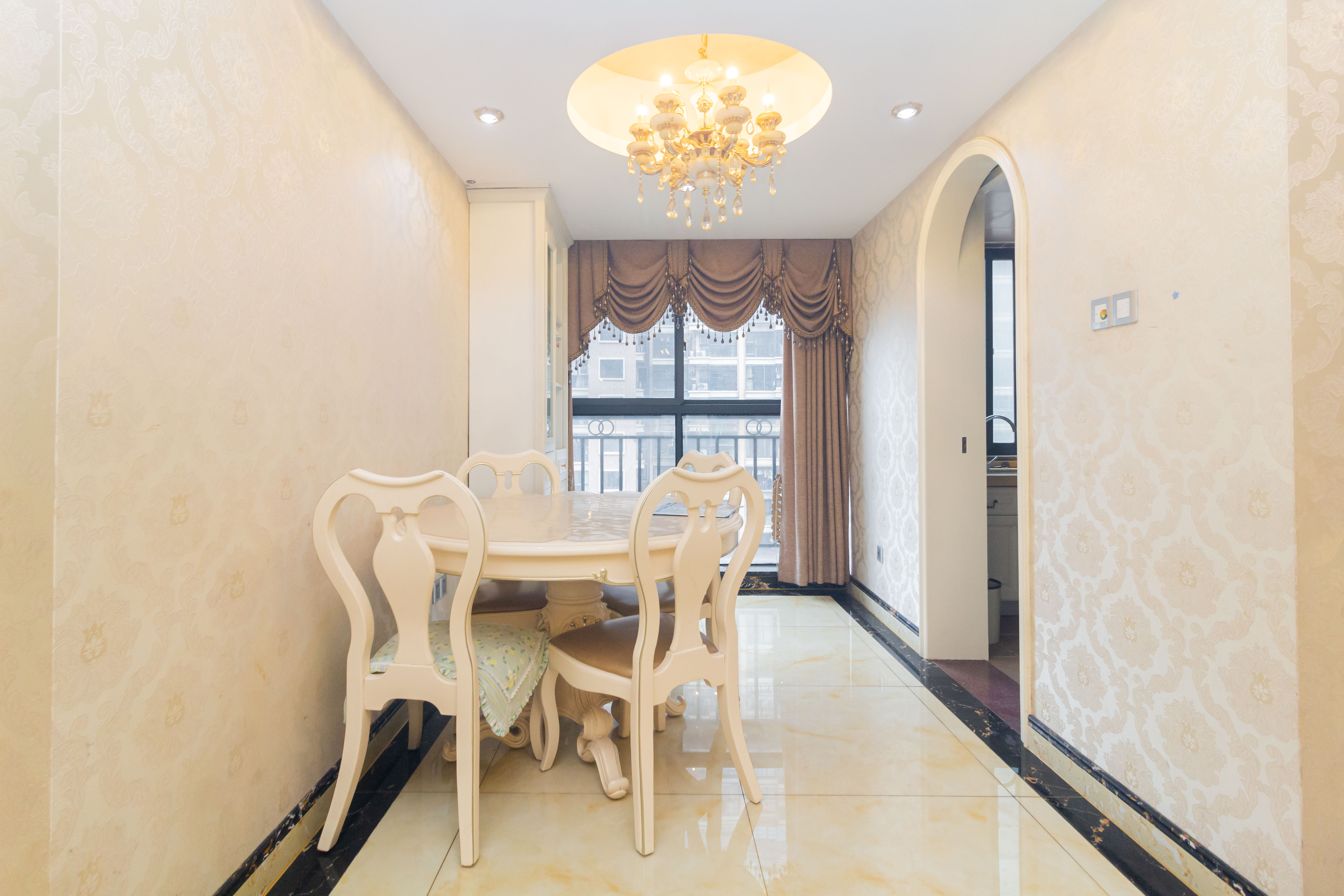 康桥长郡 3室2厅2卫 89.1万 康桥长郡 3室2厅2卫 89.1万客厅