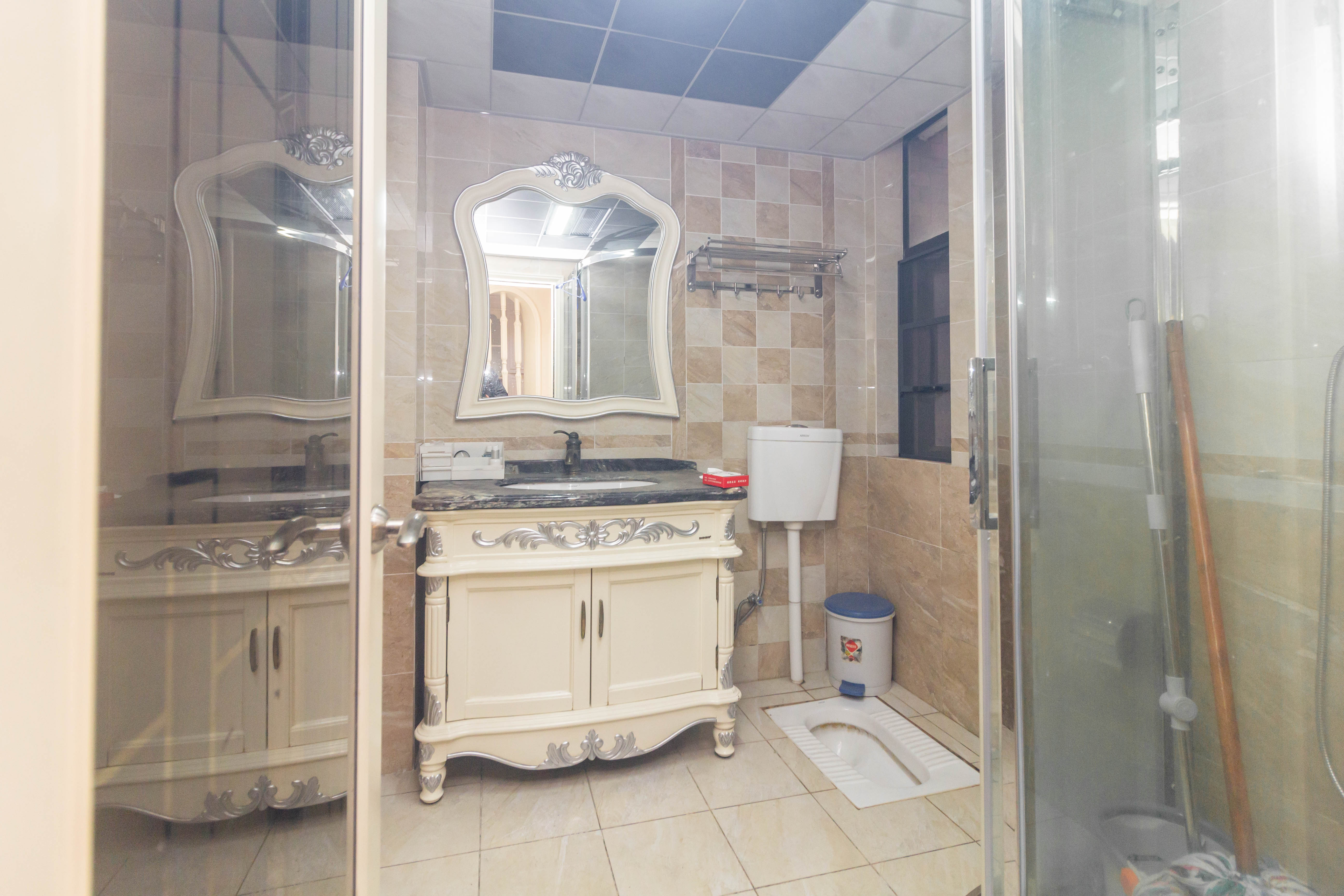 康桥长郡 3室2厅2卫 89.1万 康桥长郡 3室2厅2卫 89.1万卫生间