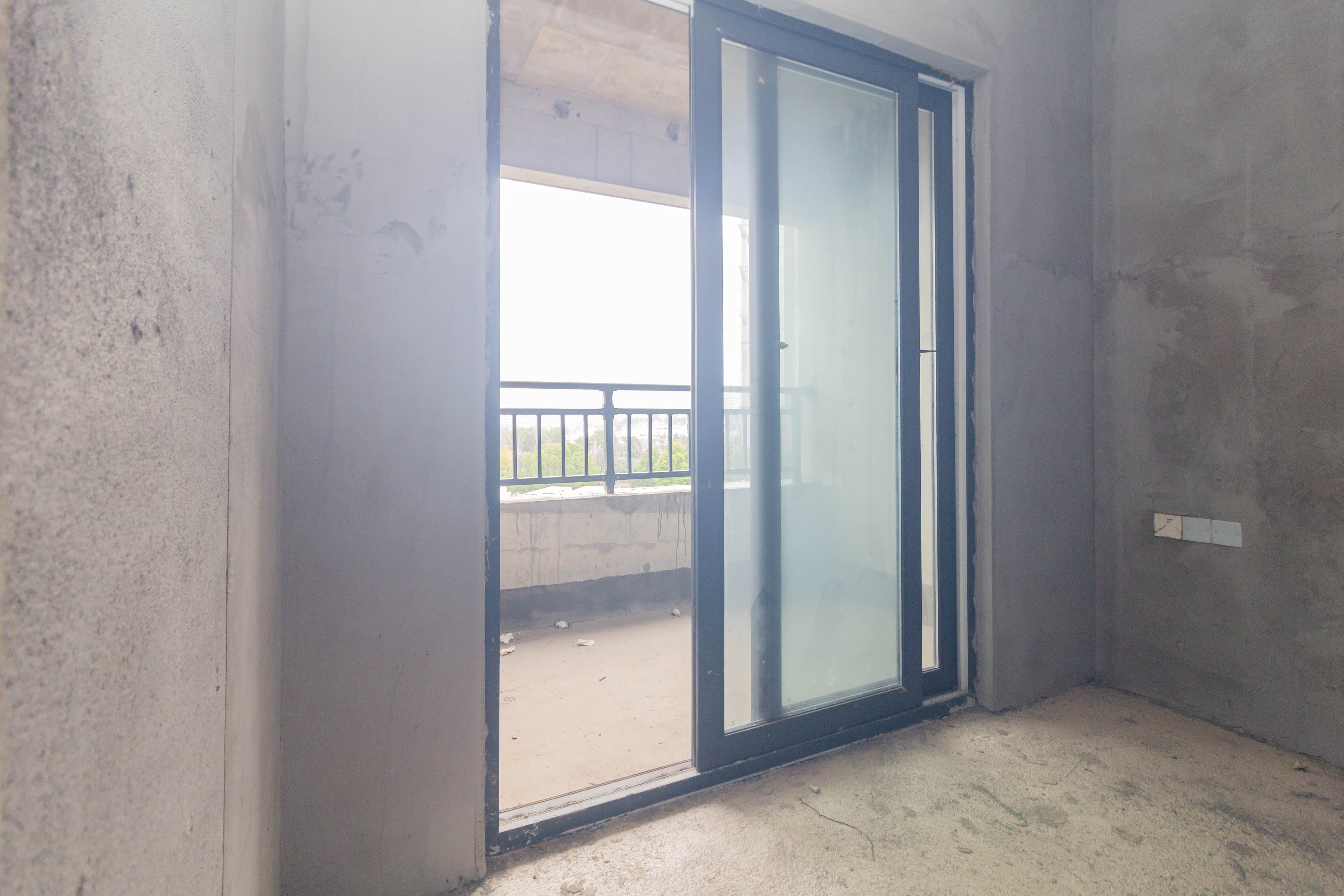 华远碧桂园海蓝城 4室2厅2卫 68.0万 华远碧桂园海蓝城 4室2厅2卫 68.0万卧室