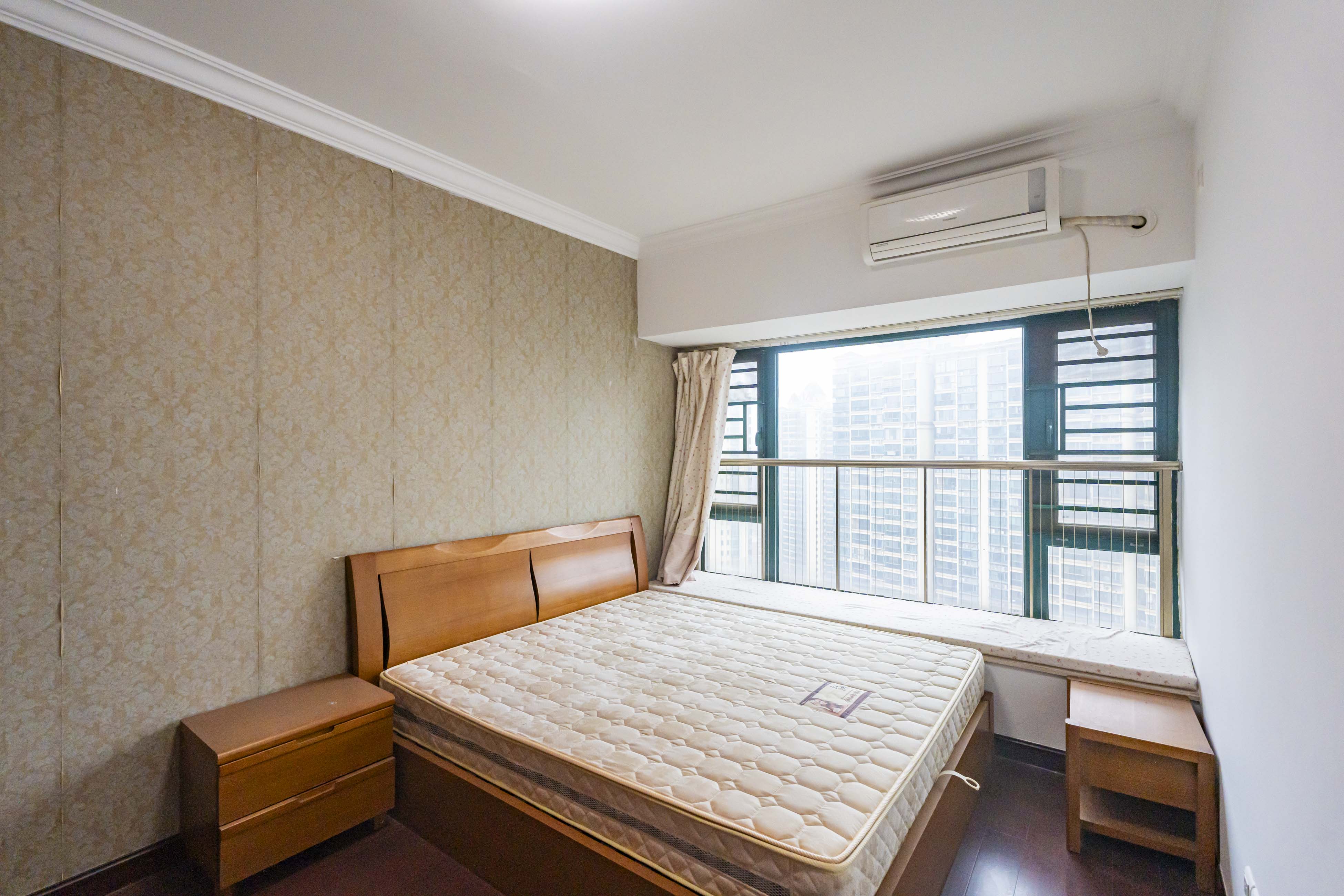 恒大雅苑 3室2厅2卫 111.8万 恒大雅苑 3室2厅2卫 111.8万卧室