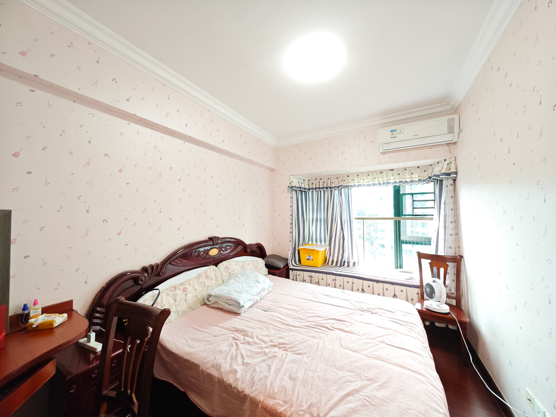 恒大城 4室2厅2卫 130.0万 恒大城 4室2厅2卫 130.0万其他