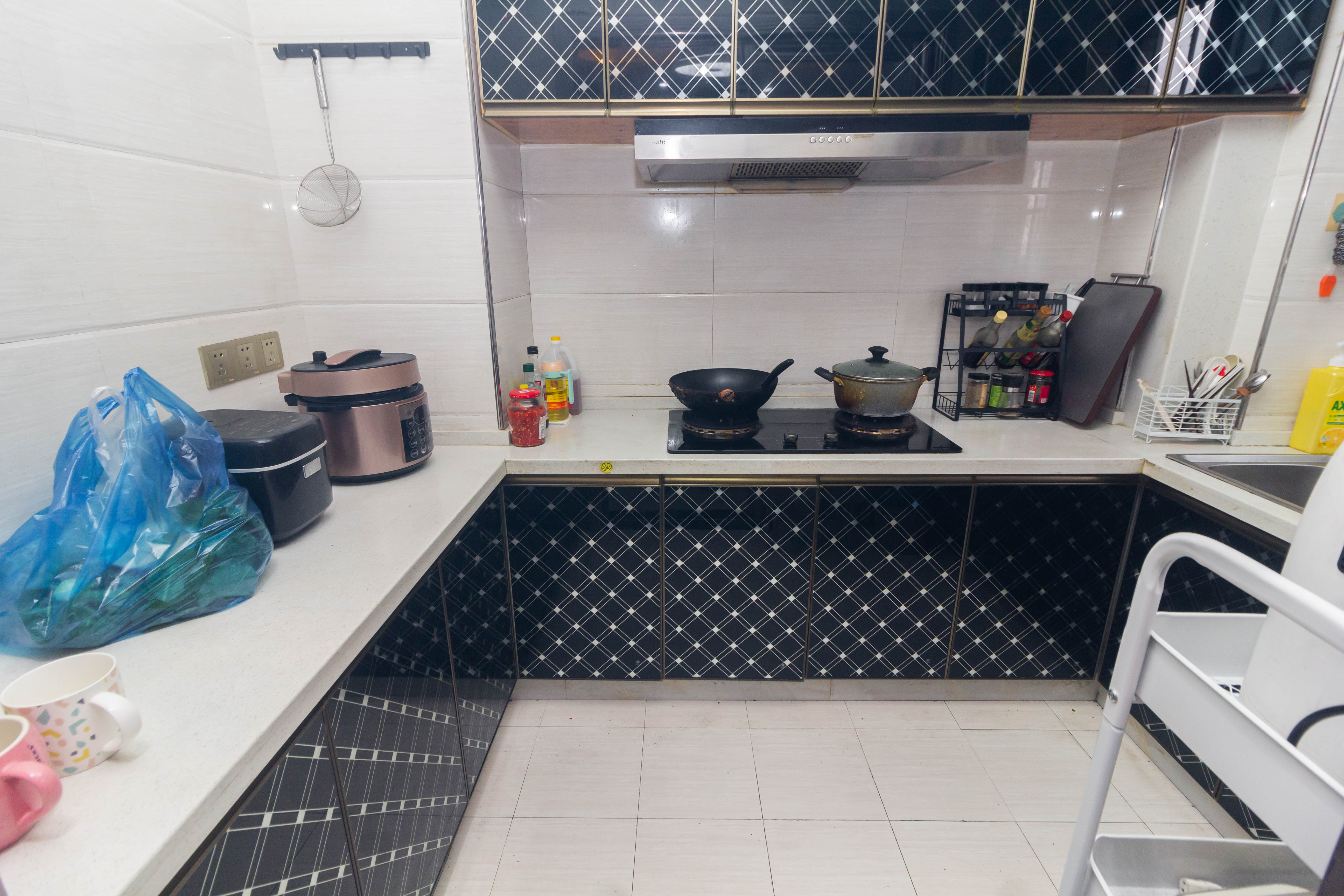 佳美紫郡 3室2厅1卫 55.0万 佳美紫郡 3室2厅1卫 55.0万厨房