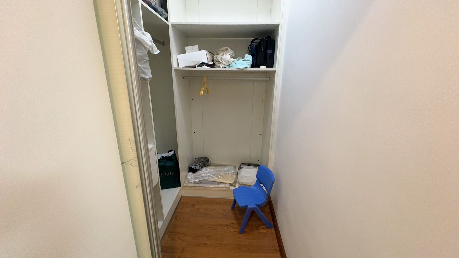 西域名邸  3室2厅2卫    66.8万 西域名邸  3室2厅2卫    66.8万室内图