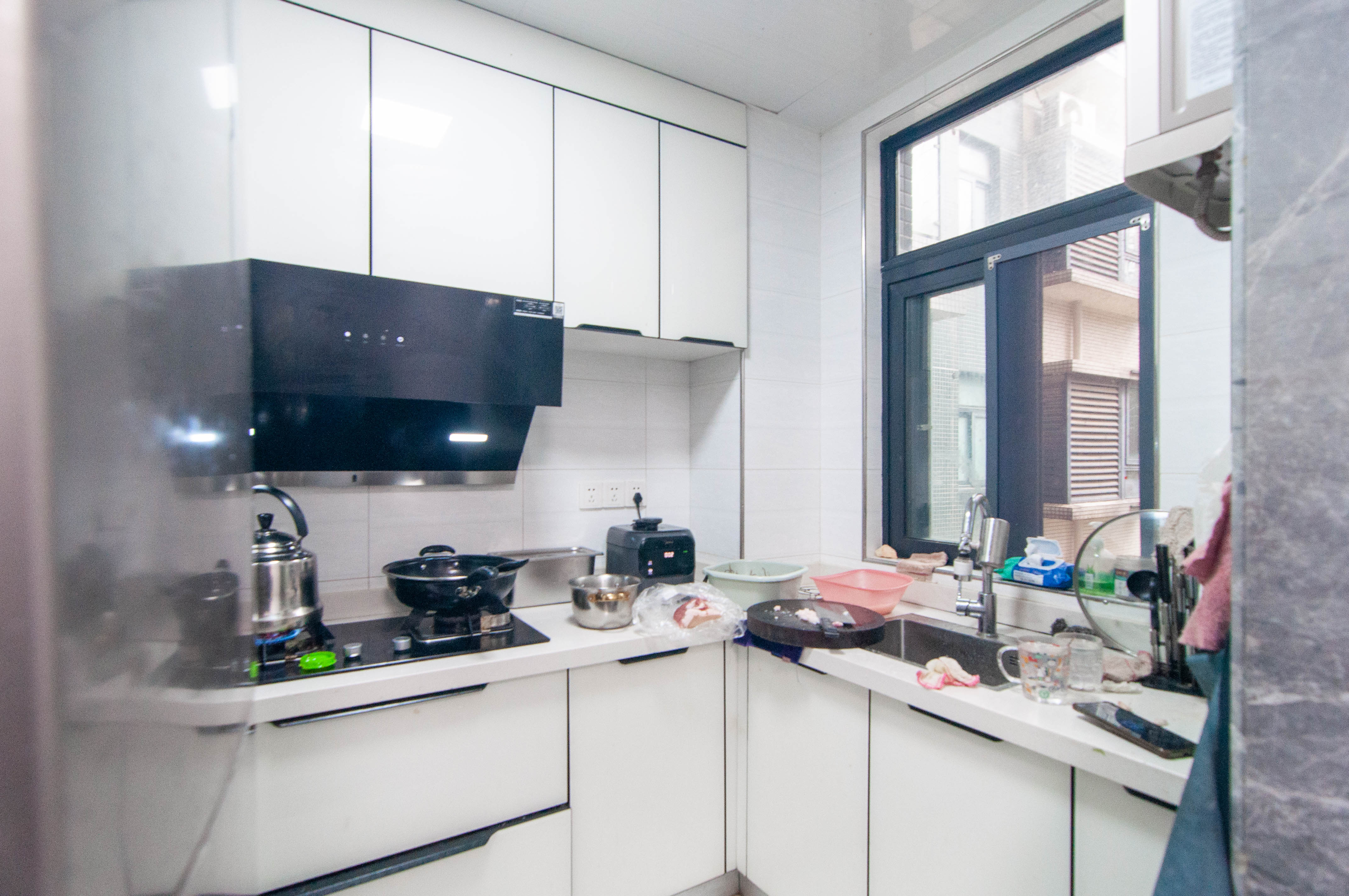 高鑫麓城 3室2厅1卫 88.0万 高鑫麓城 3室2厅1卫 88.0万厨房