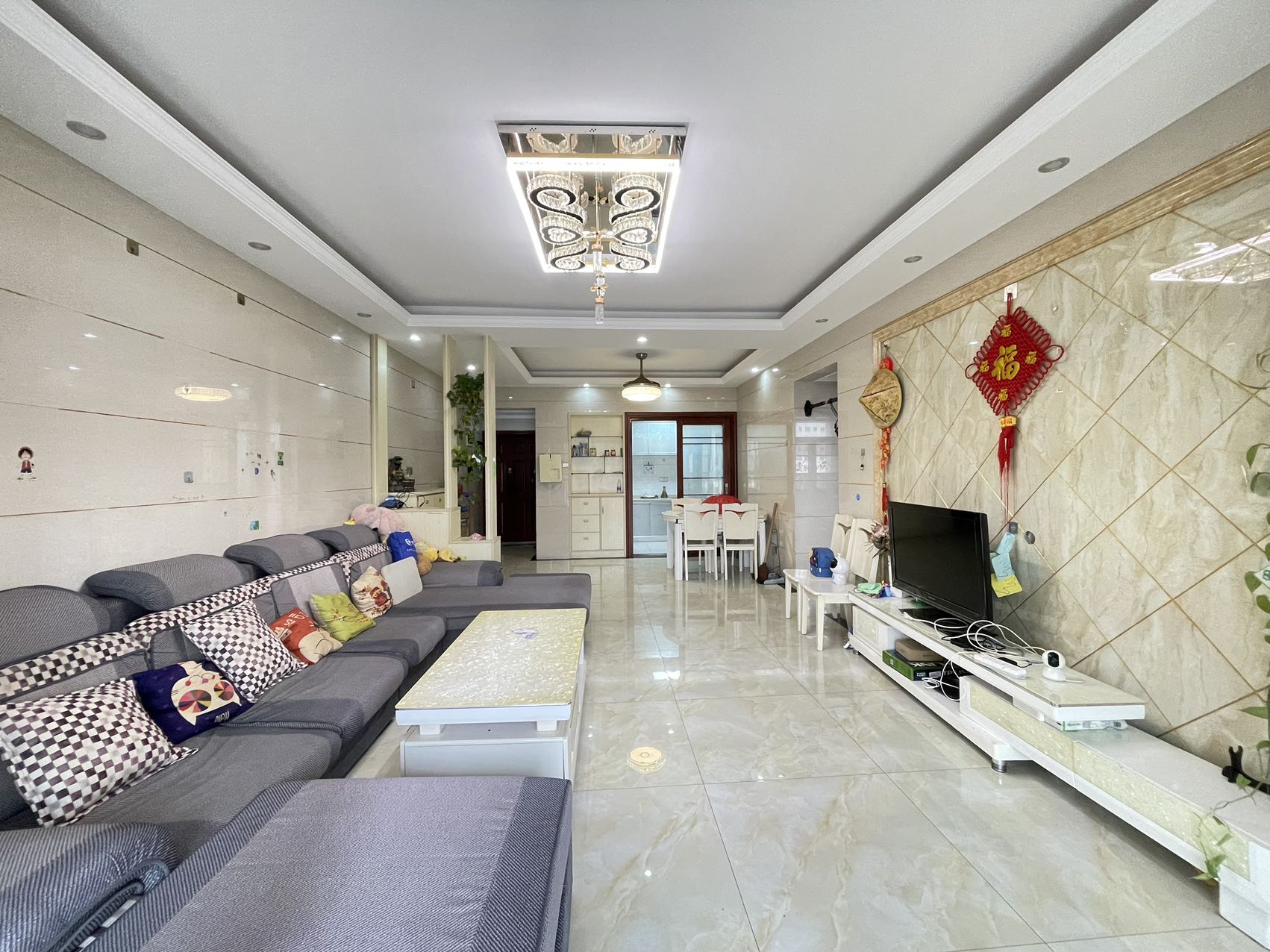 康桥美郡 3室2厅2卫 67.8万 康桥美郡 3室2厅2卫 67.8万室内图