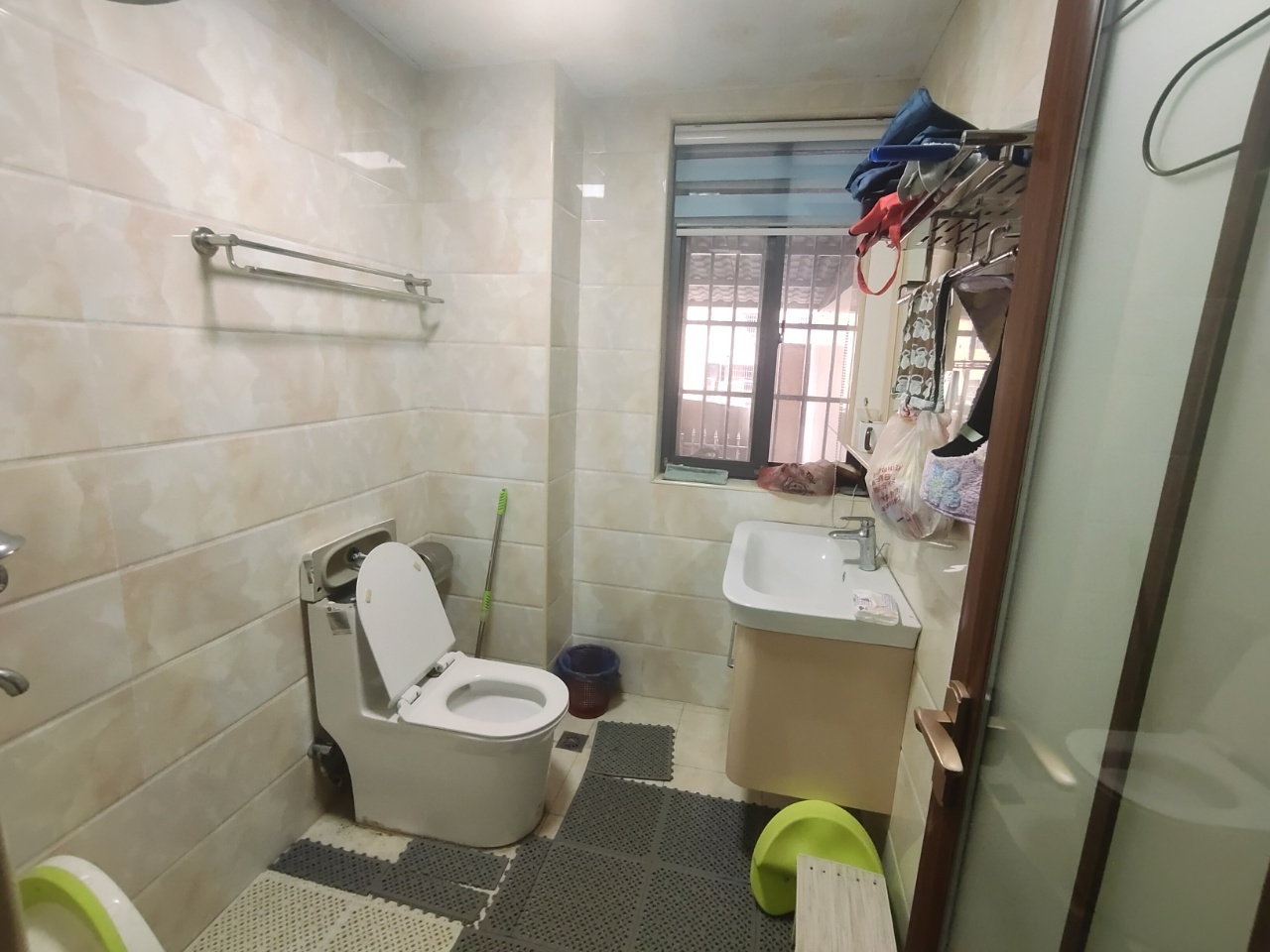 文化园三期 3室2厅2卫 65.0万 文化园三期 3室2厅2卫 65.0万室内图