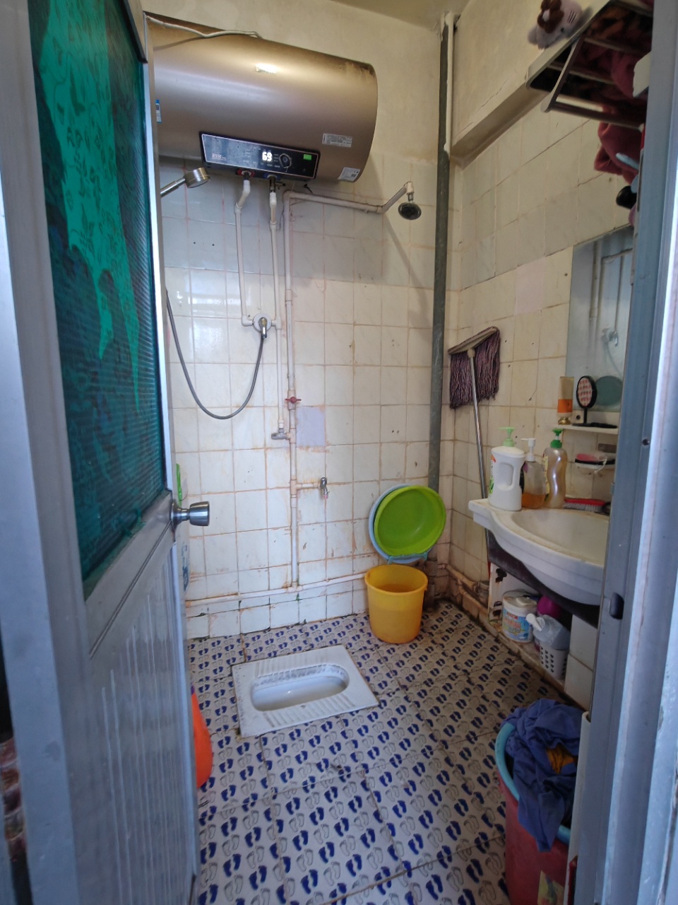 爱华小区  2室2厅1卫    87.0万 爱华小区  2室2厅1卫    87.0万室内图